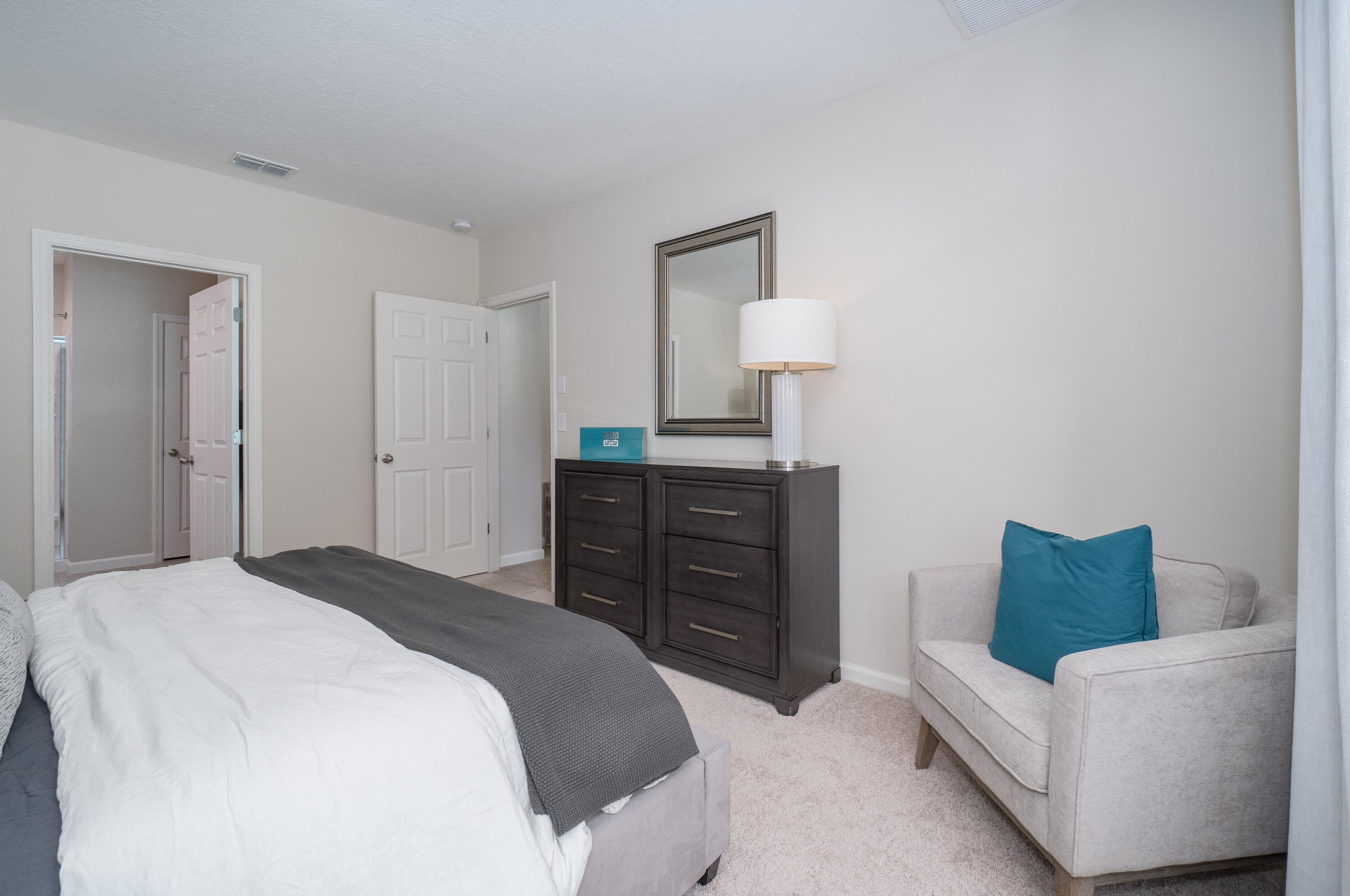 574 Hamburg Ter, Fort Pierce FL 34984-3555 exterior