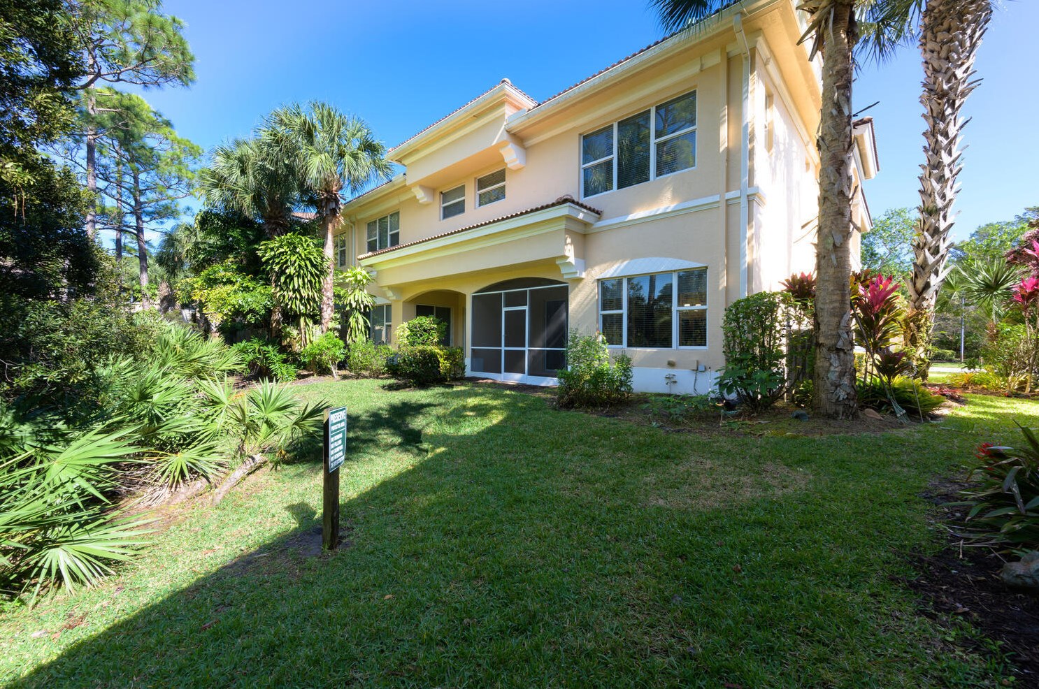 147 Walking Path, Stuart, FL 34997-3040