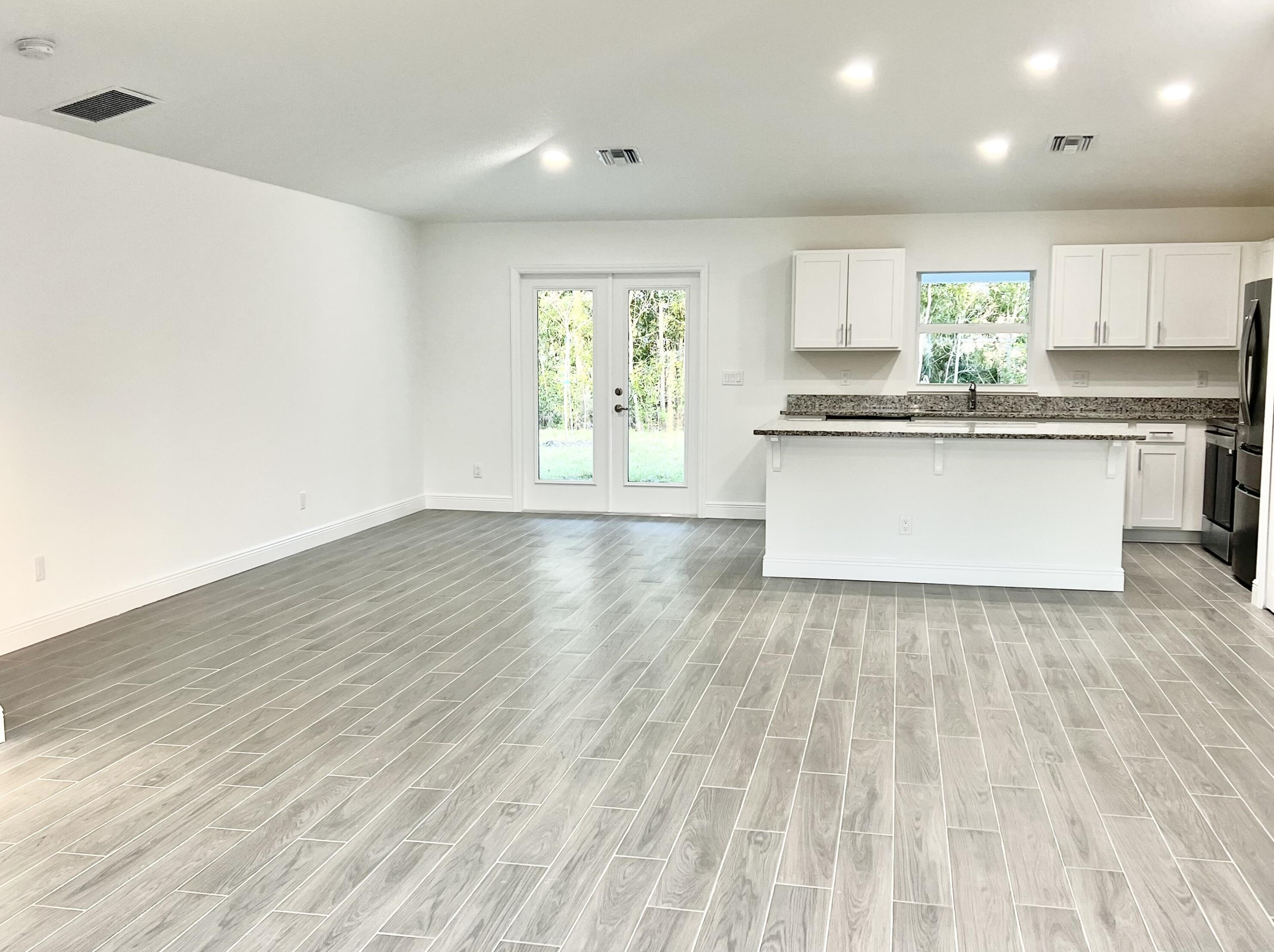 5795 Nw Coosa Dr, Fort Pierce, FL 34986
