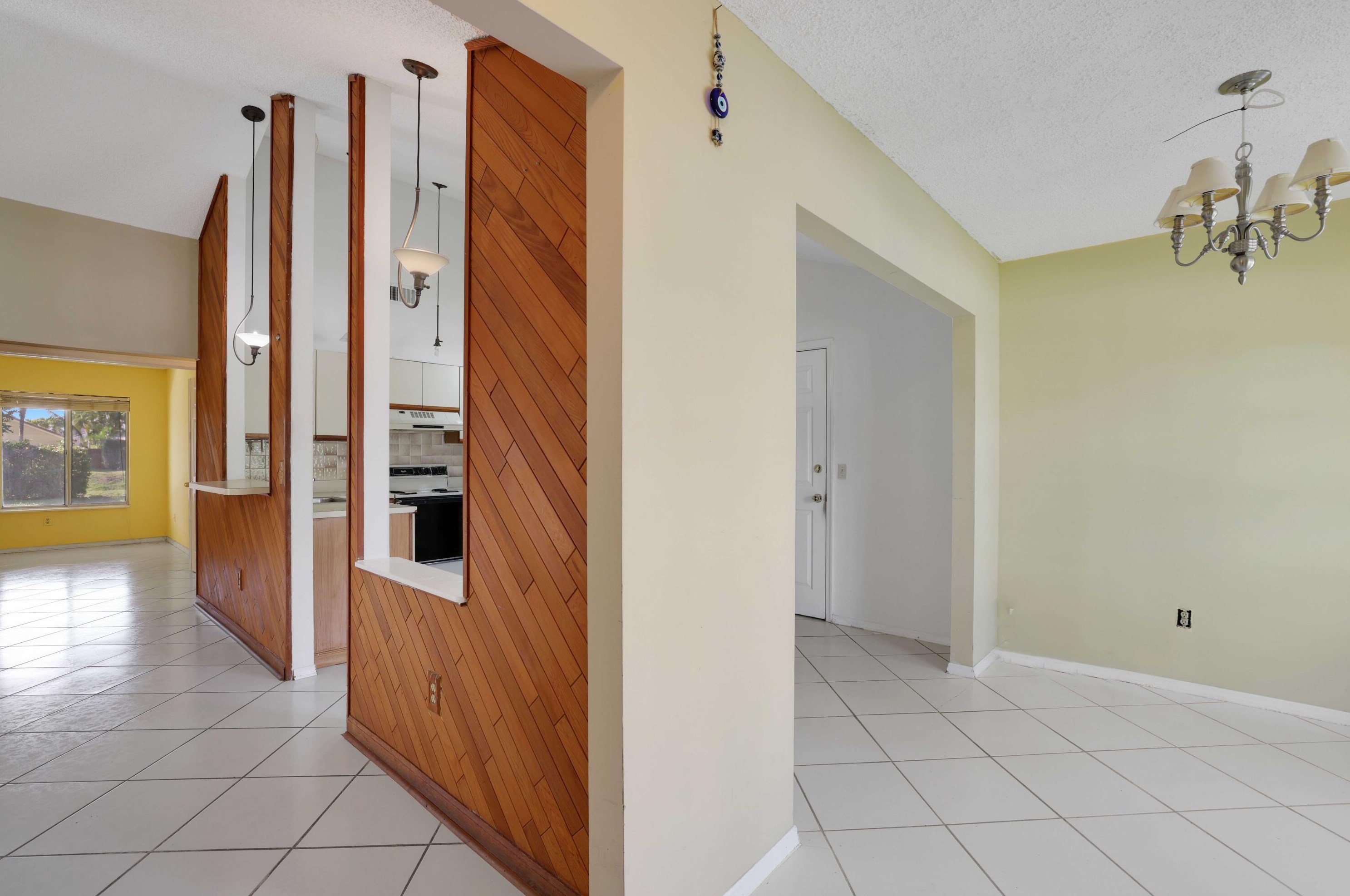 5388 Courtney Cir, Boynton Beach, FL 33472