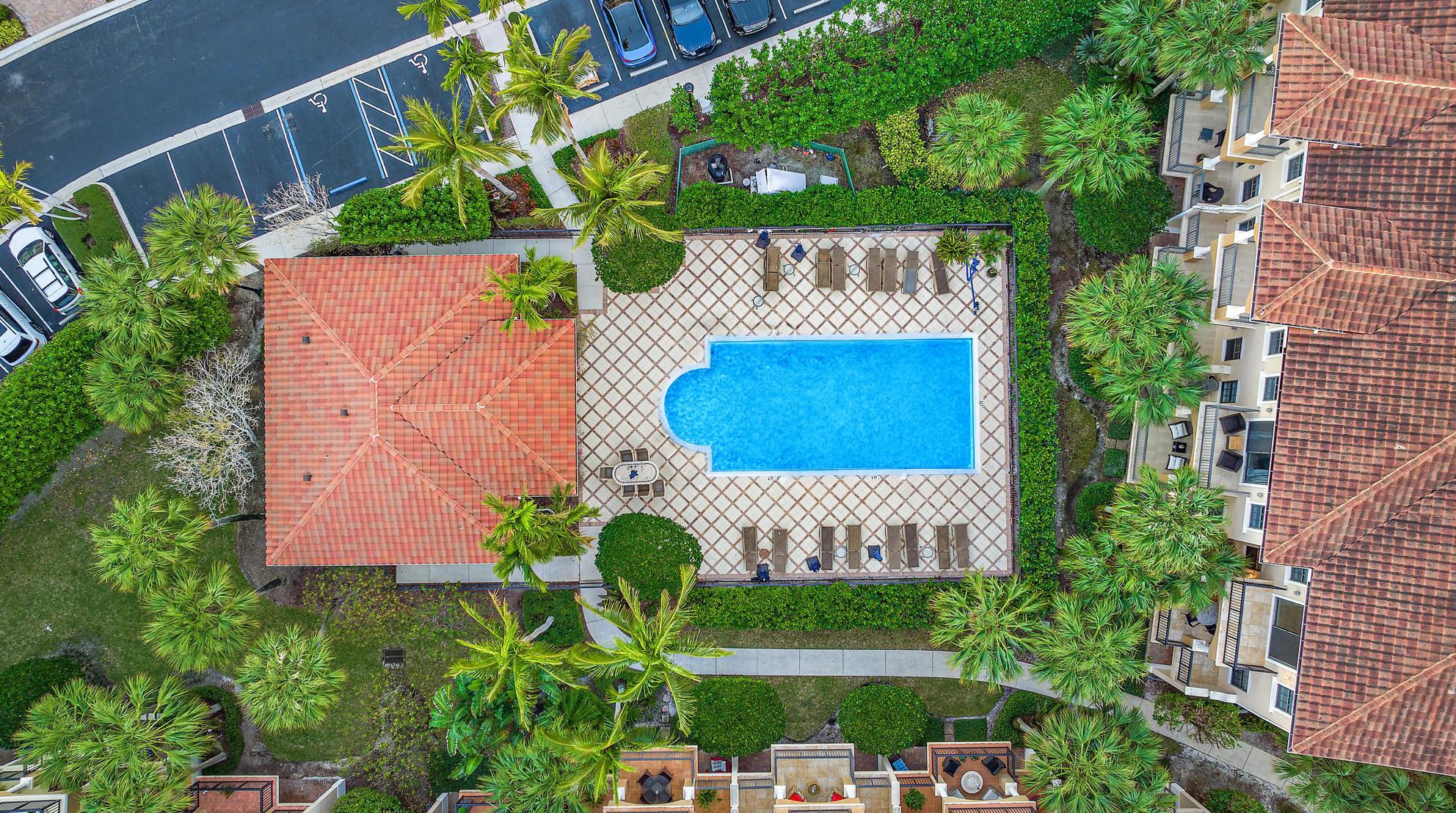 501 Del Sol Cir, Jupiter FL  33469-2225 exterior