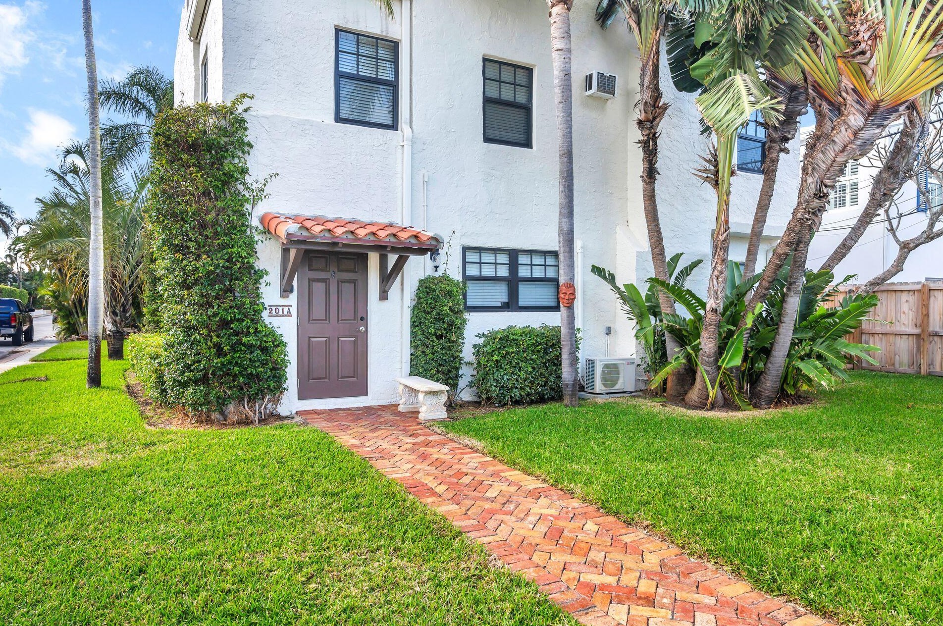 201 Lytton Ct #201a, West Palm Beach, FL 33405