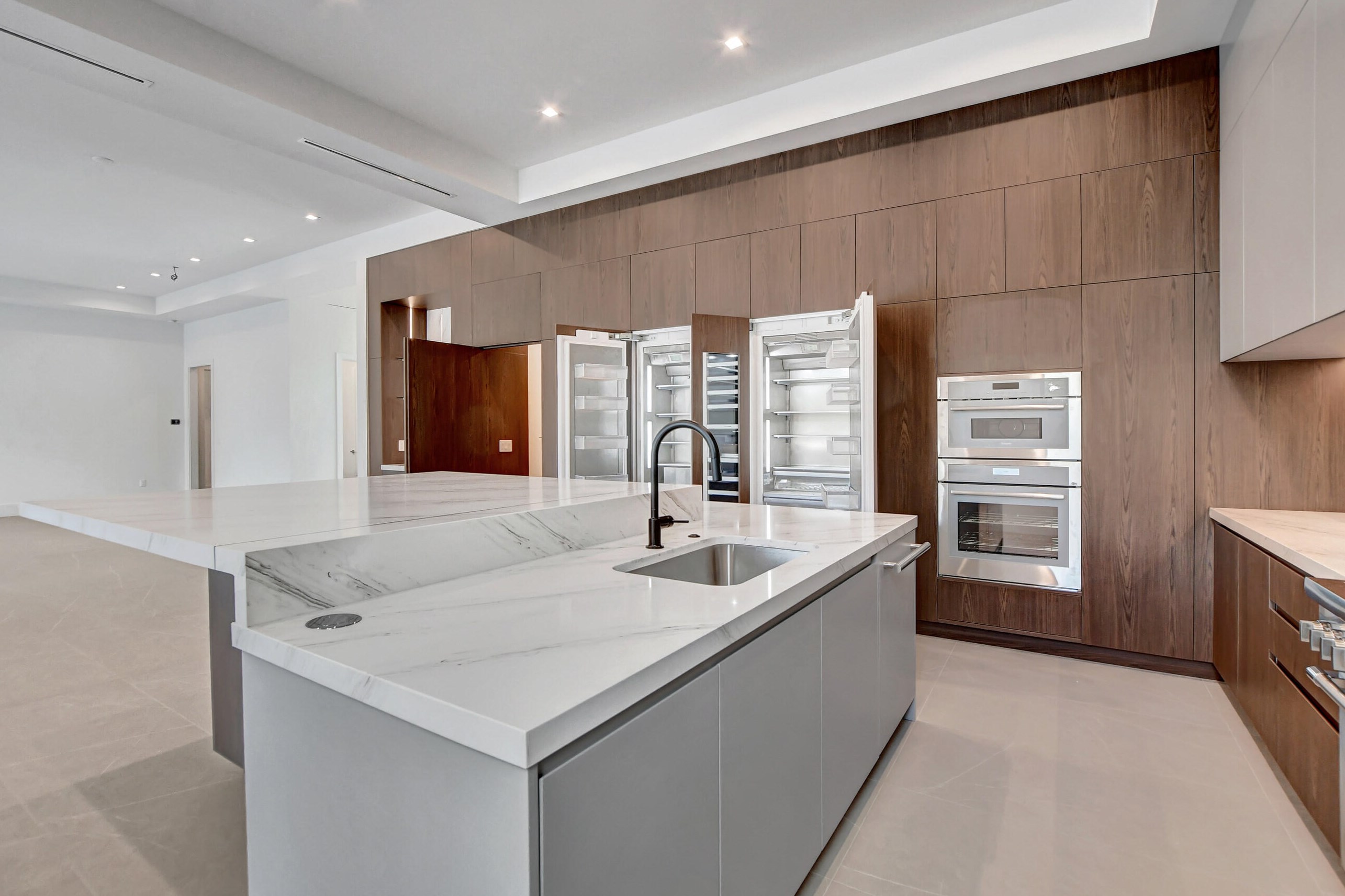 711 32 St, Boca Raton FL 33431-6918 exterior