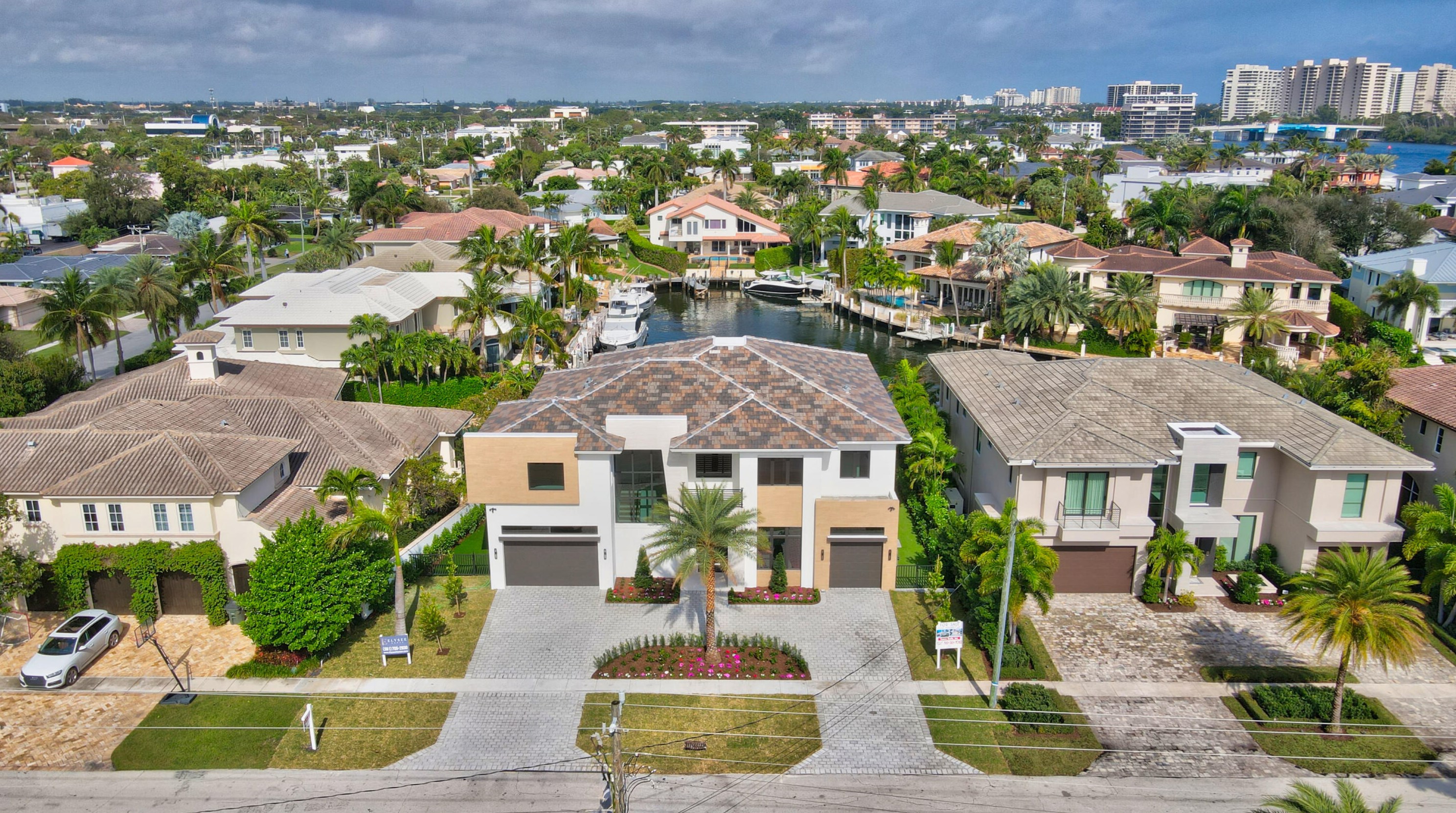 711 32 St, Boca Raton FL 33431-6918 exterior