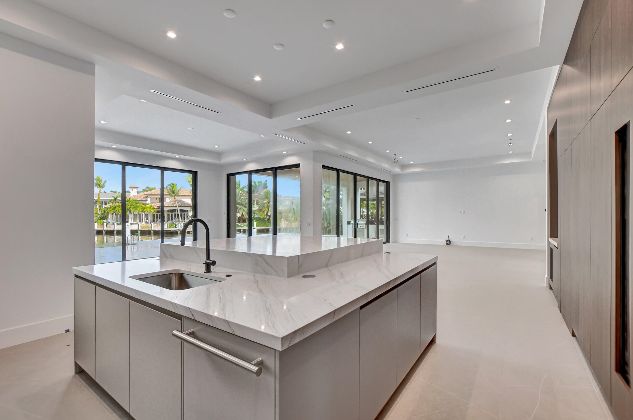 711 32 St, Boca Raton FL 33431-6918 exterior