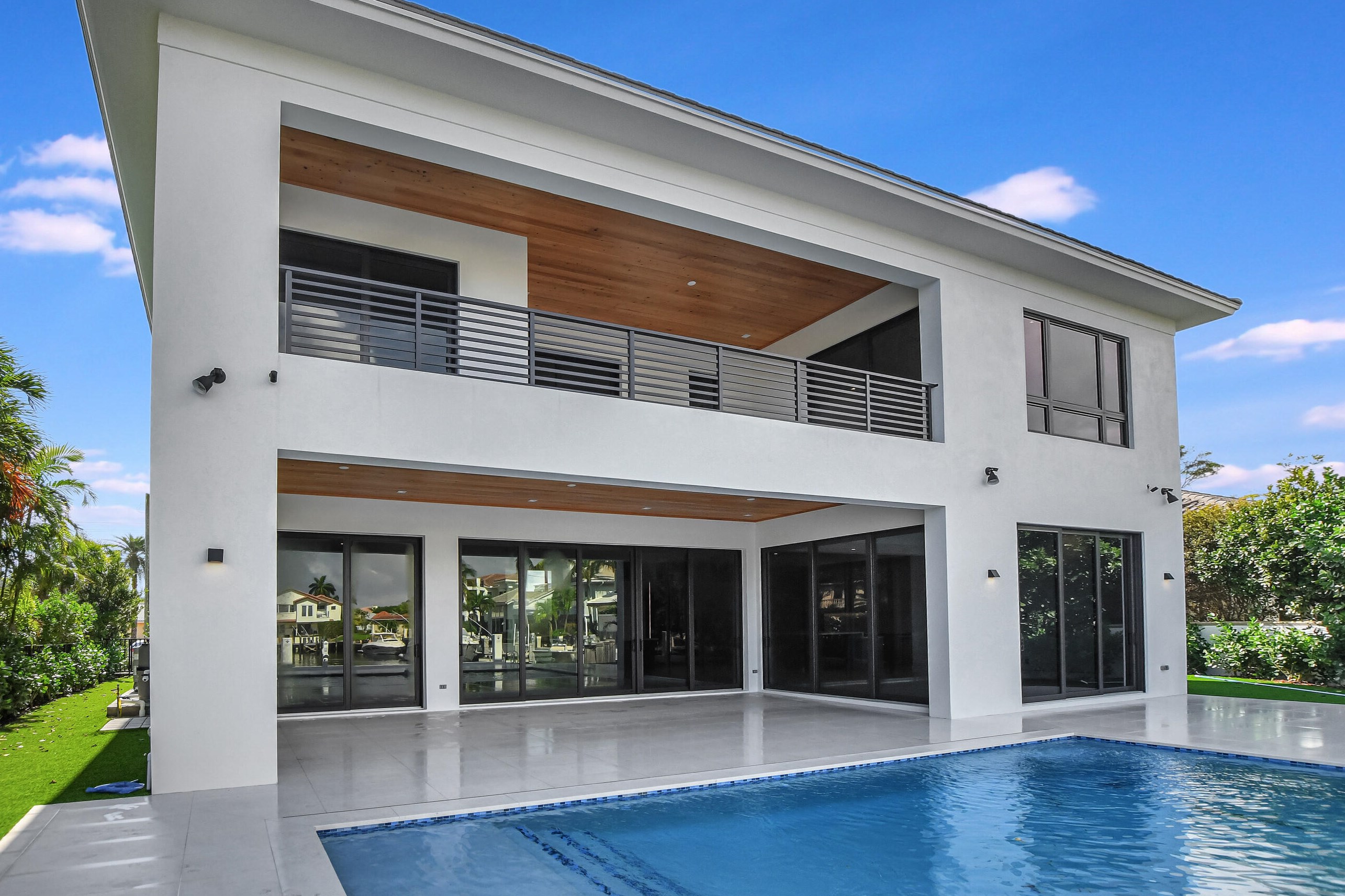 711 32 St, Boca Raton FL 33431-6918 exterior