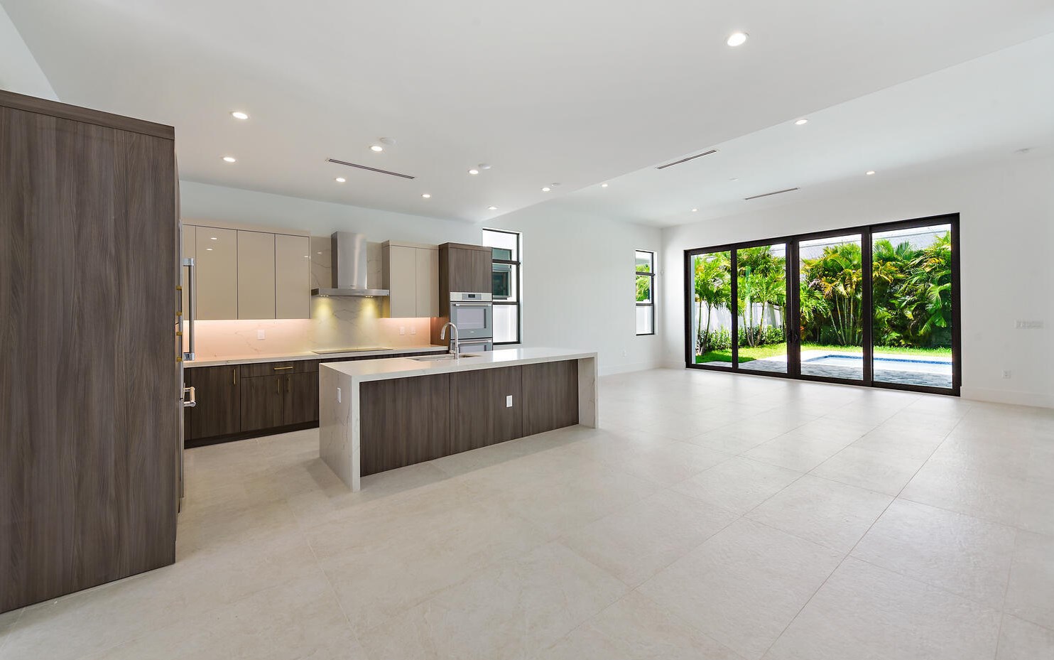 659 Kingsbridge St, Boca Raton, FL 33487