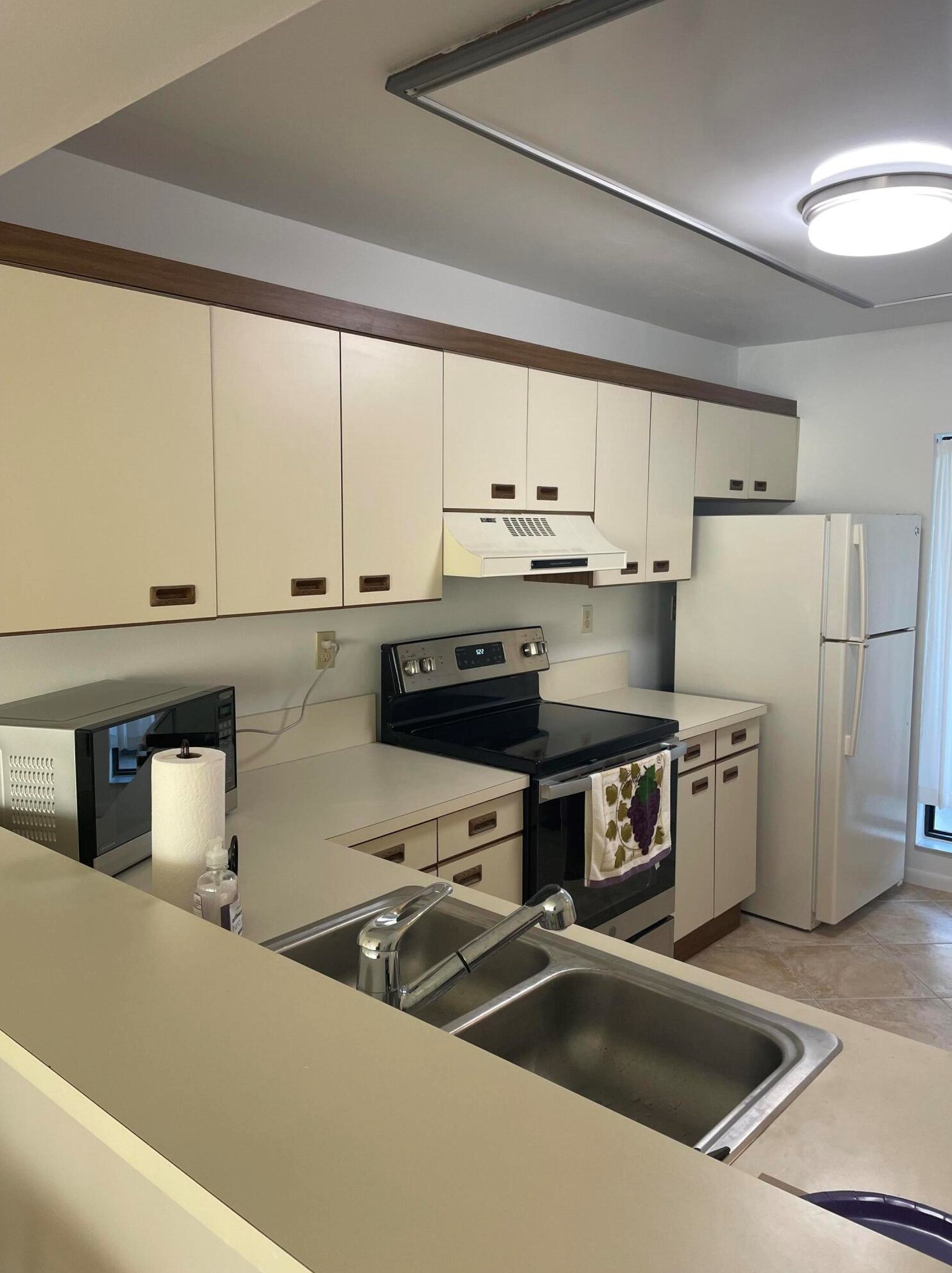 22 Royal Palm Way #2040, Boca Raton, FL 33432