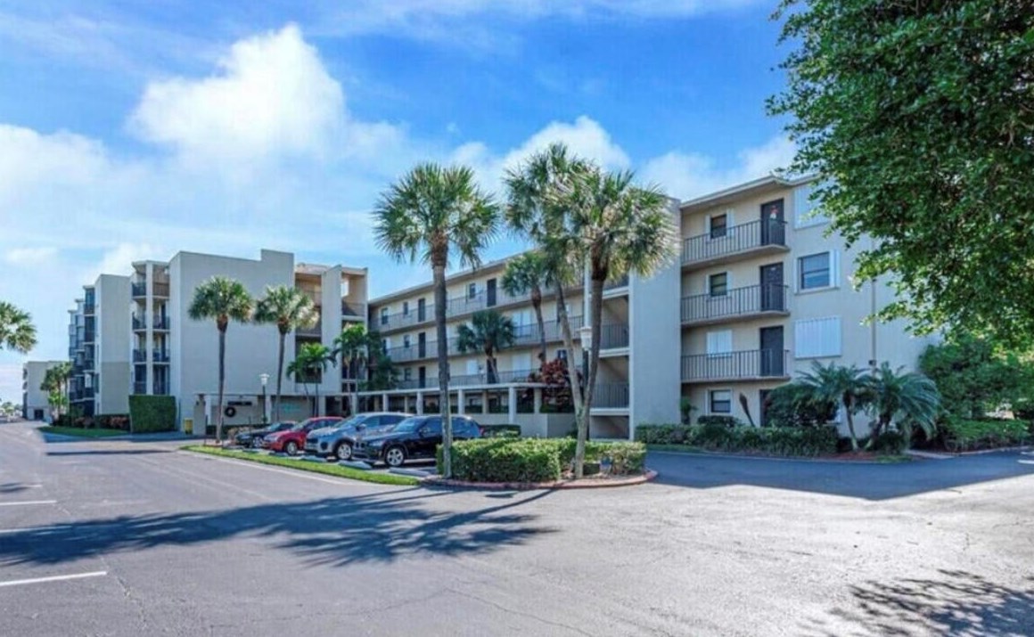 890 N Federal Hwy #210, Lake Worth, FL 33462