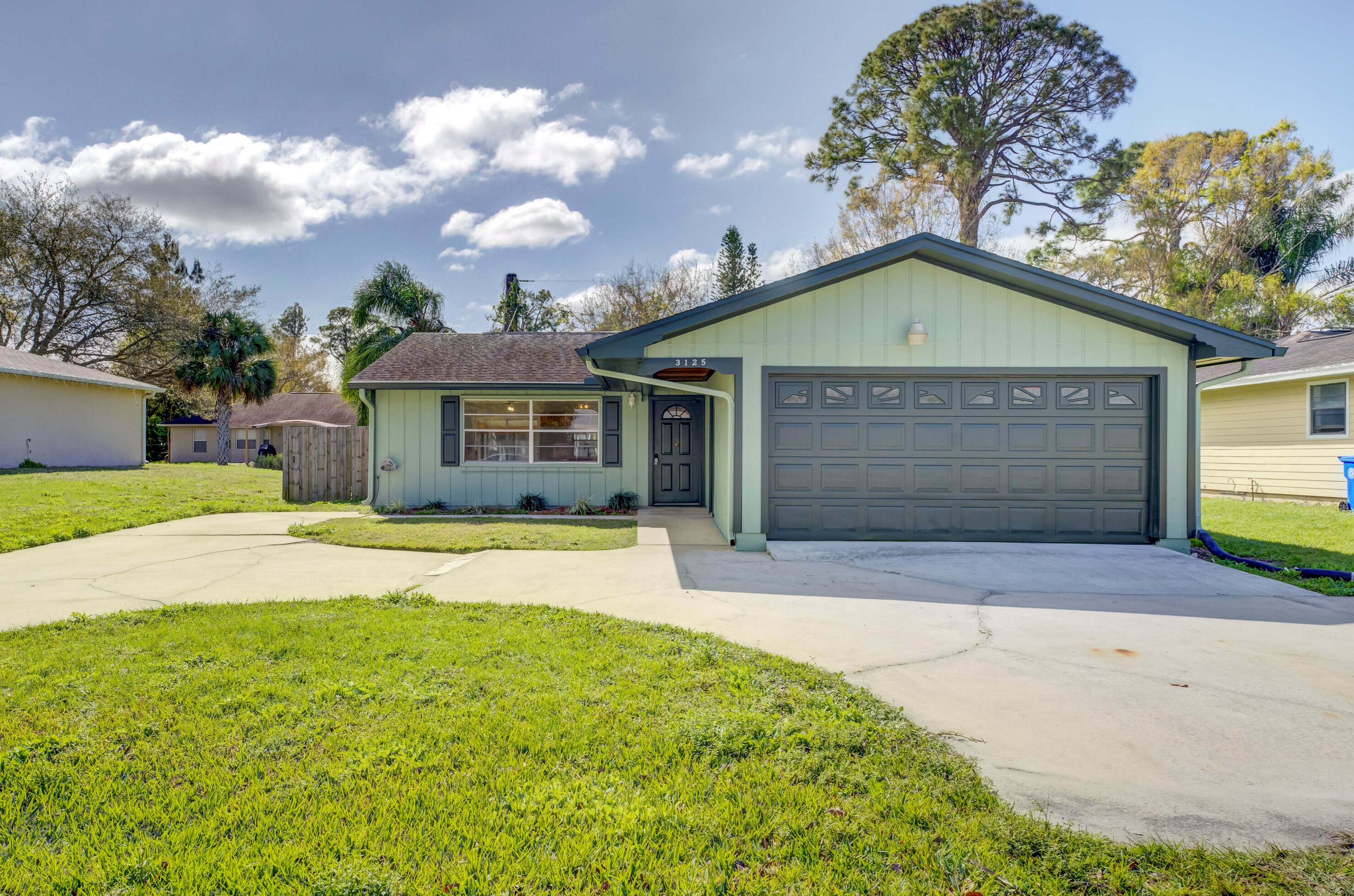3125 2nd Pl, Vero Beach, FL 32968