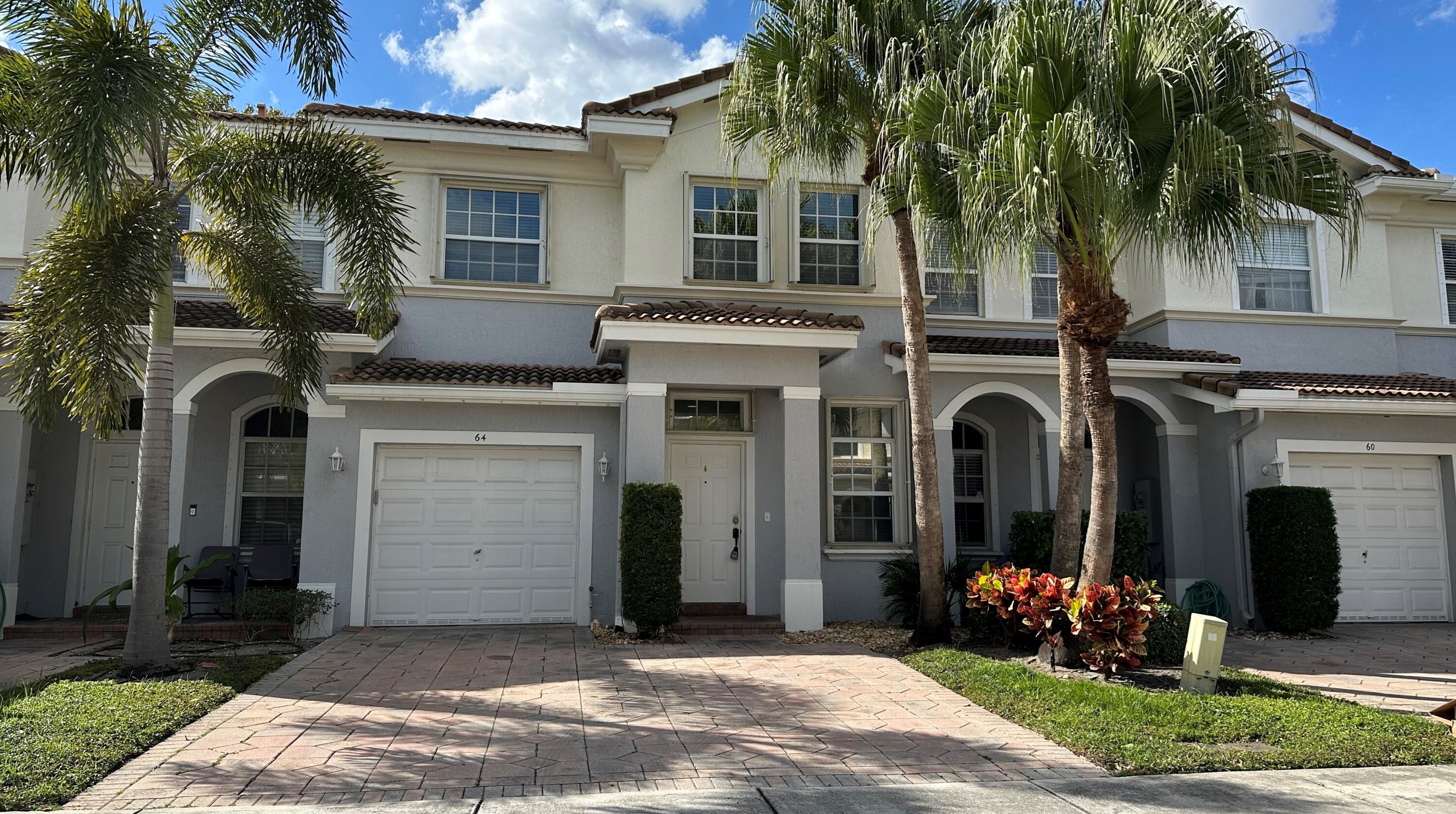64 Legacy Ct, Delray Beach, FL 33445