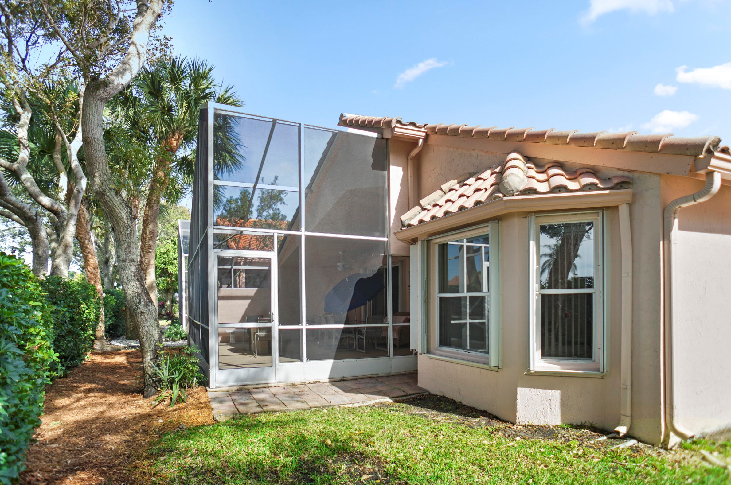 11865 Grv Rdg Ln, Boynton Beach FL 33437-1663 exterior