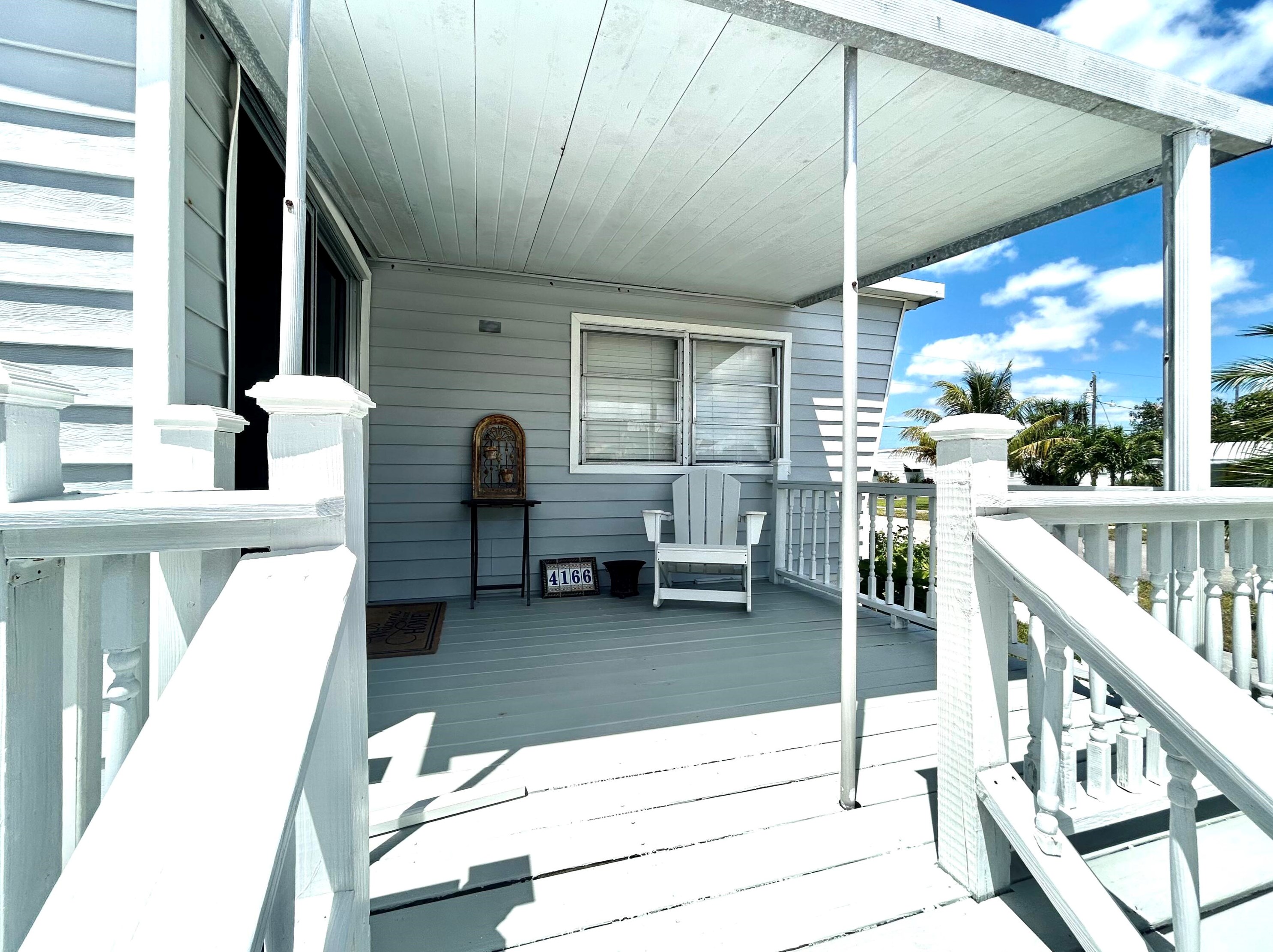 4166 Bobwhite Dr, Boynton Beach FL  33436-2602 exterior