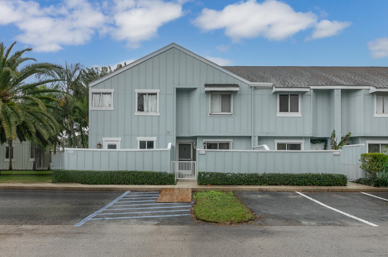 6262 Riverwalk Ln #5, Jupiter, FL 33458