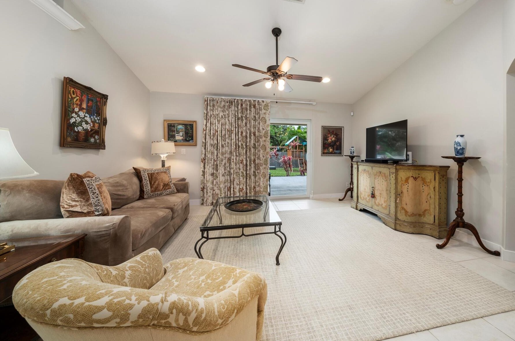 756 Jordan Ter, Fort Pierce FL 34983-1272 exterior