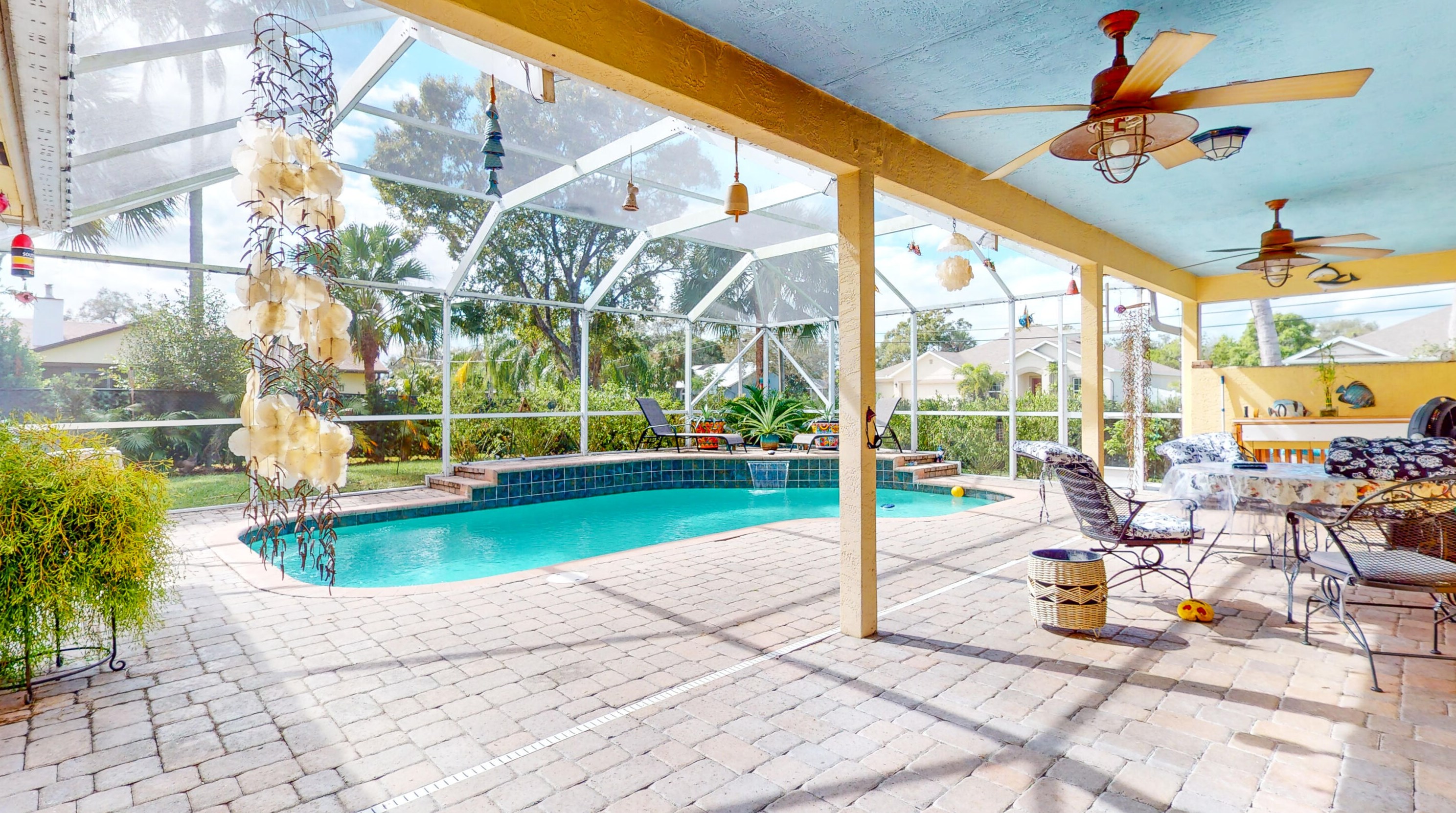 1590 Underwood Ave, Fort Pierce FL  34953-2586 exterior