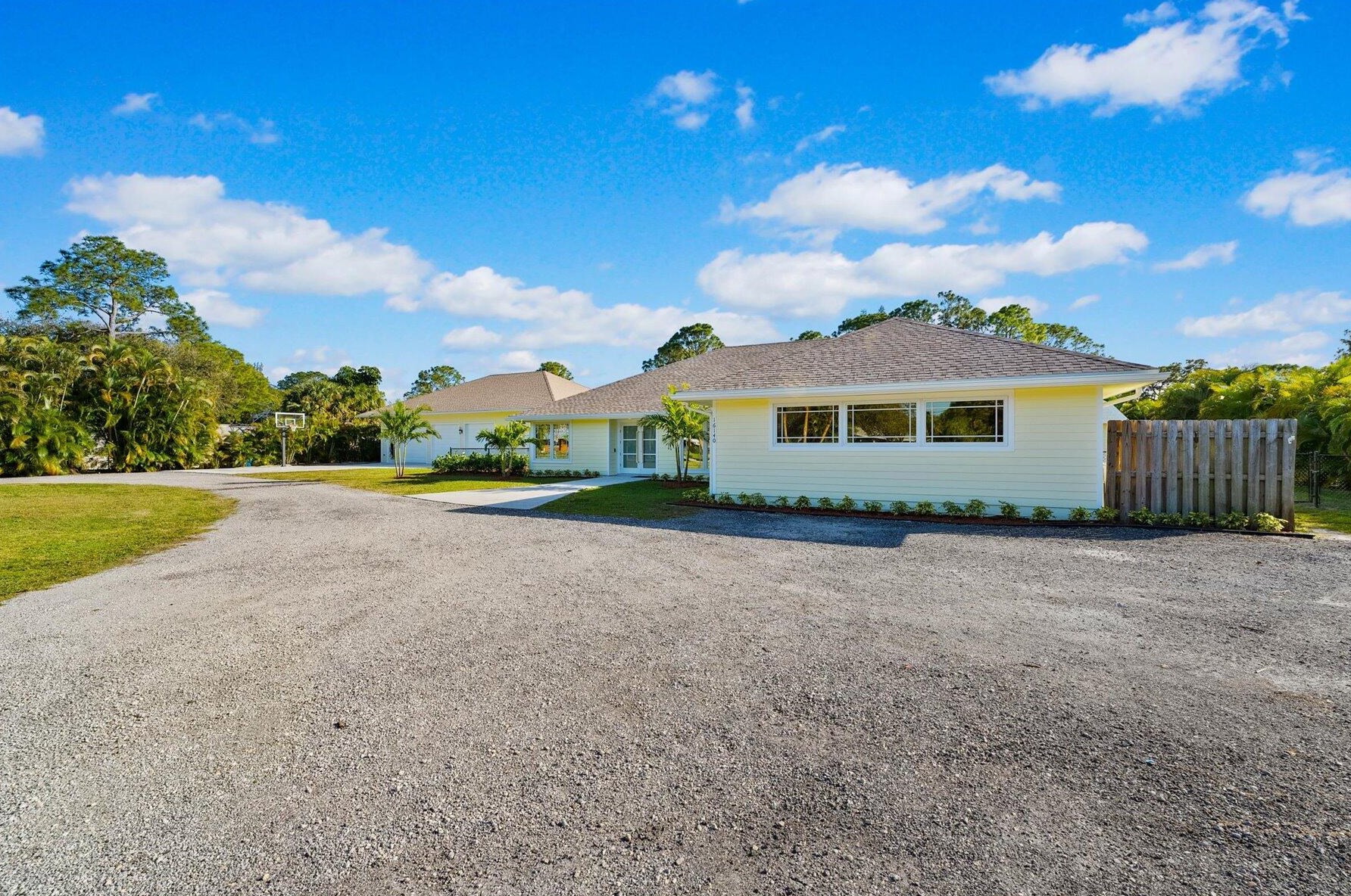 16140 Cornwall Dr, Town of Loxahatchee Groves, FL 33470