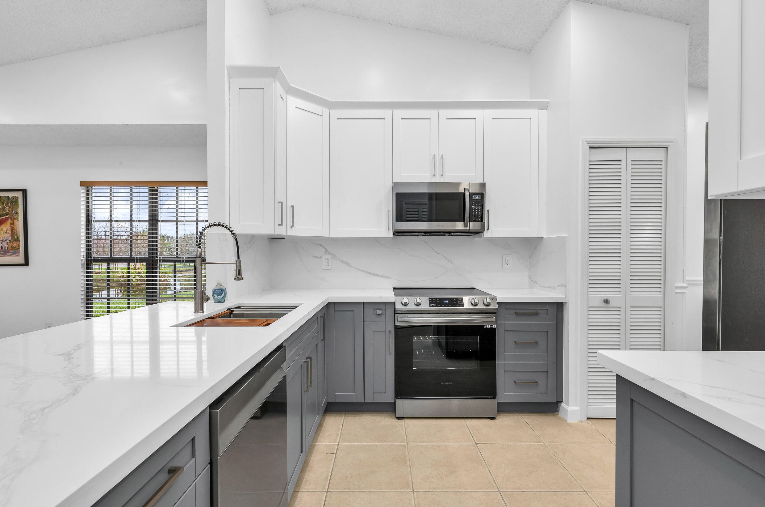 10302 Hidden Springs Ct, Boca Raton FL  33498-6371 exterior