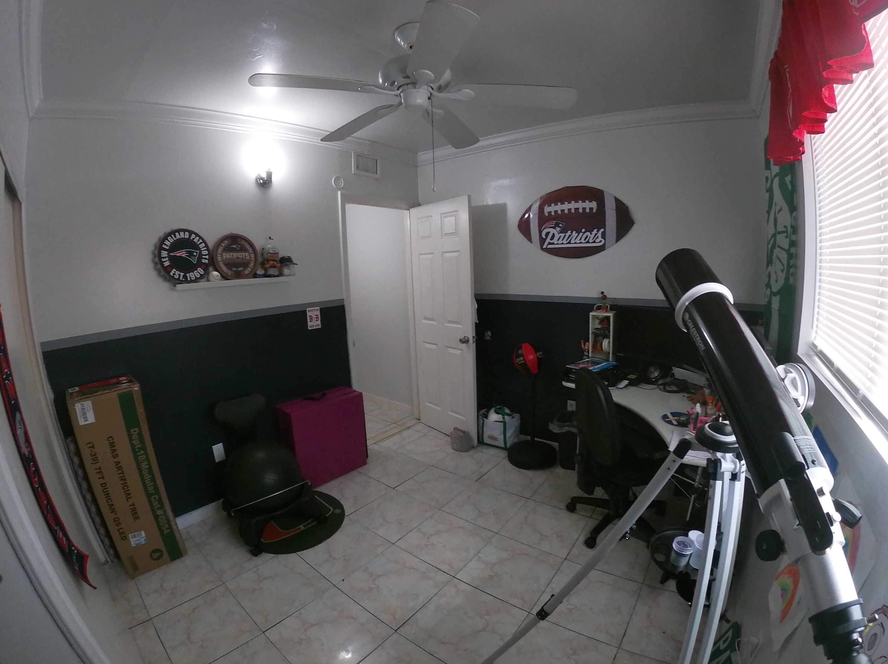 1720 Lavue Ave, Lake Worth FL  33460-2410 exterior