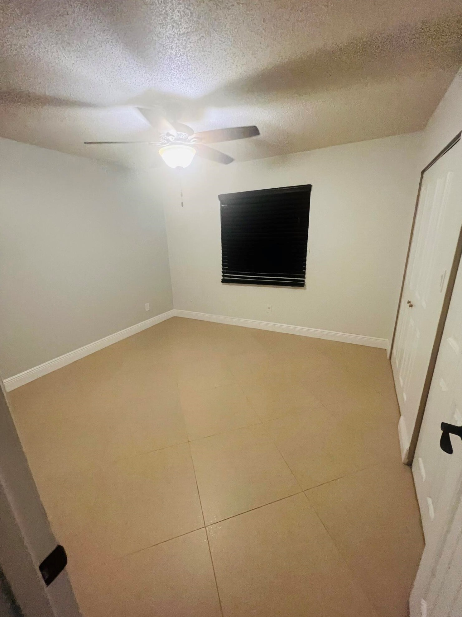 2319 Tamarind Dr, Fort Pierce FL 34949-1542 exterior