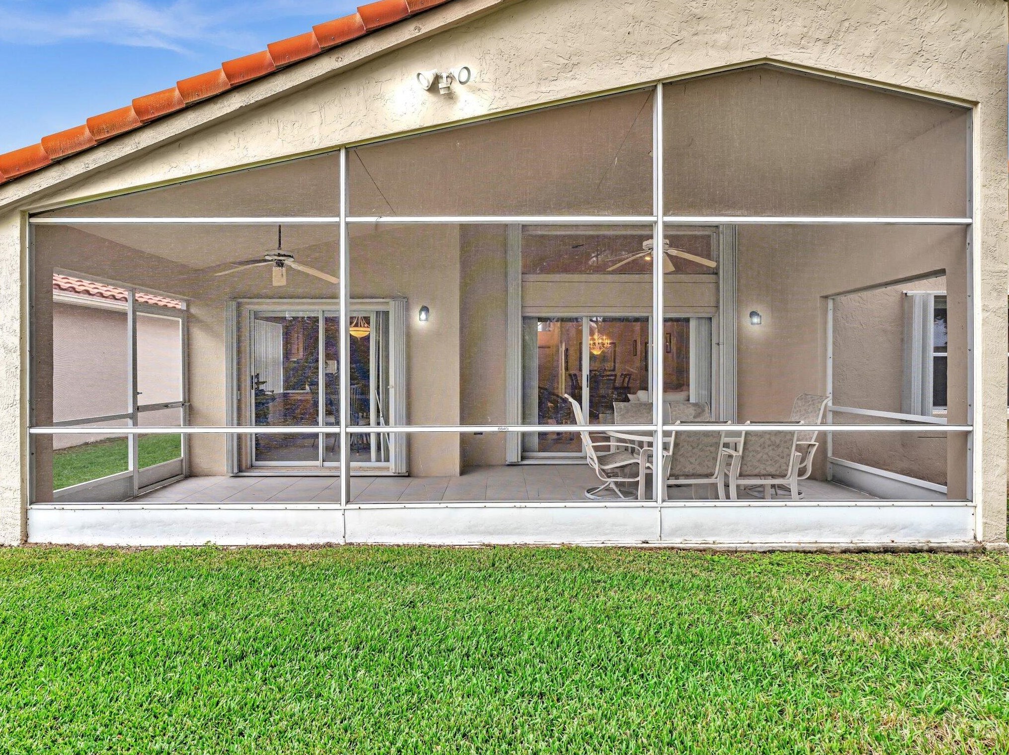 6840 Lismore Ave, Boynton Beach FL  33437-6441 exterior