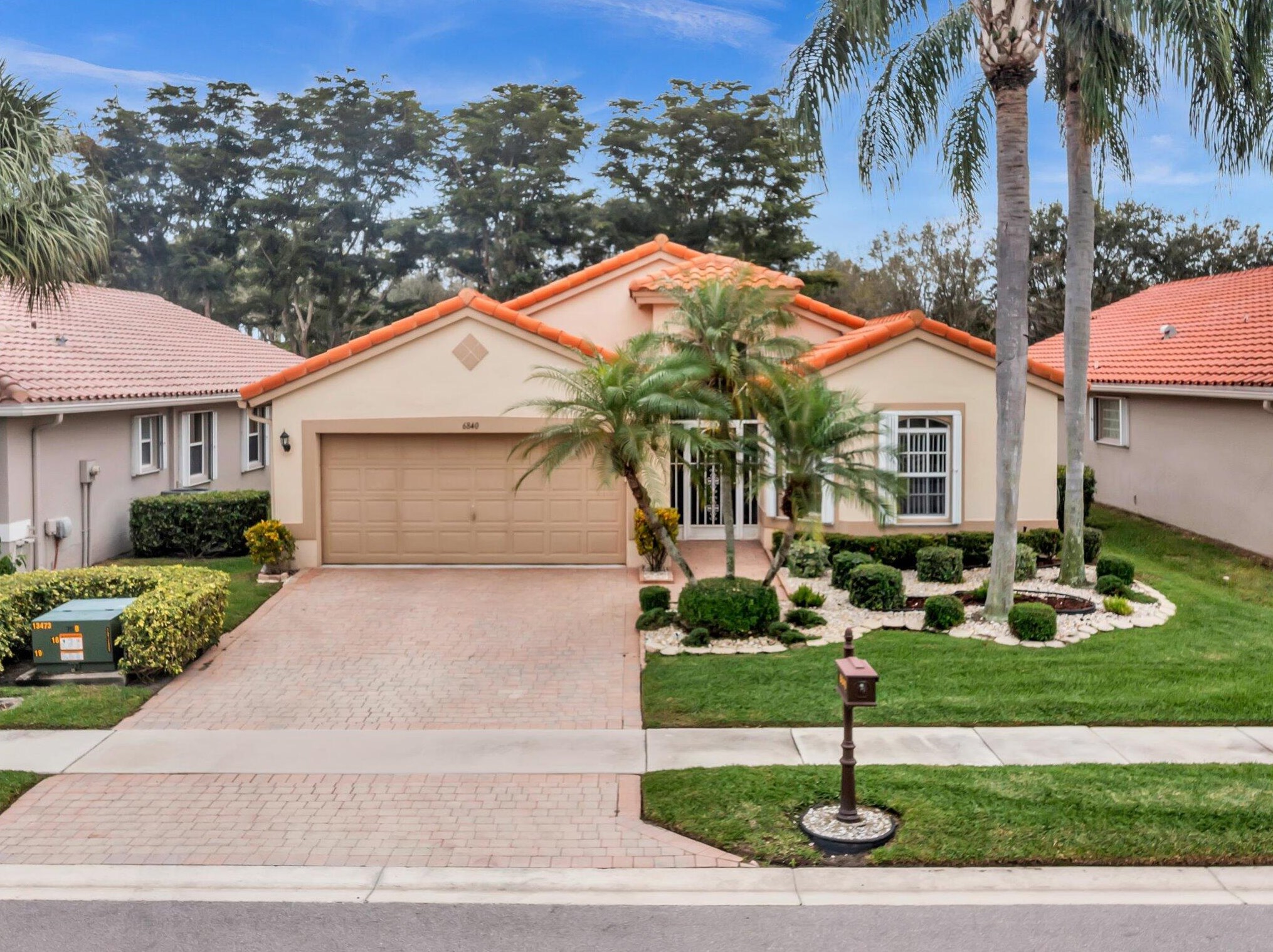 6840 Lismore Ave, Boynton Beach FL  33437-6441 exterior