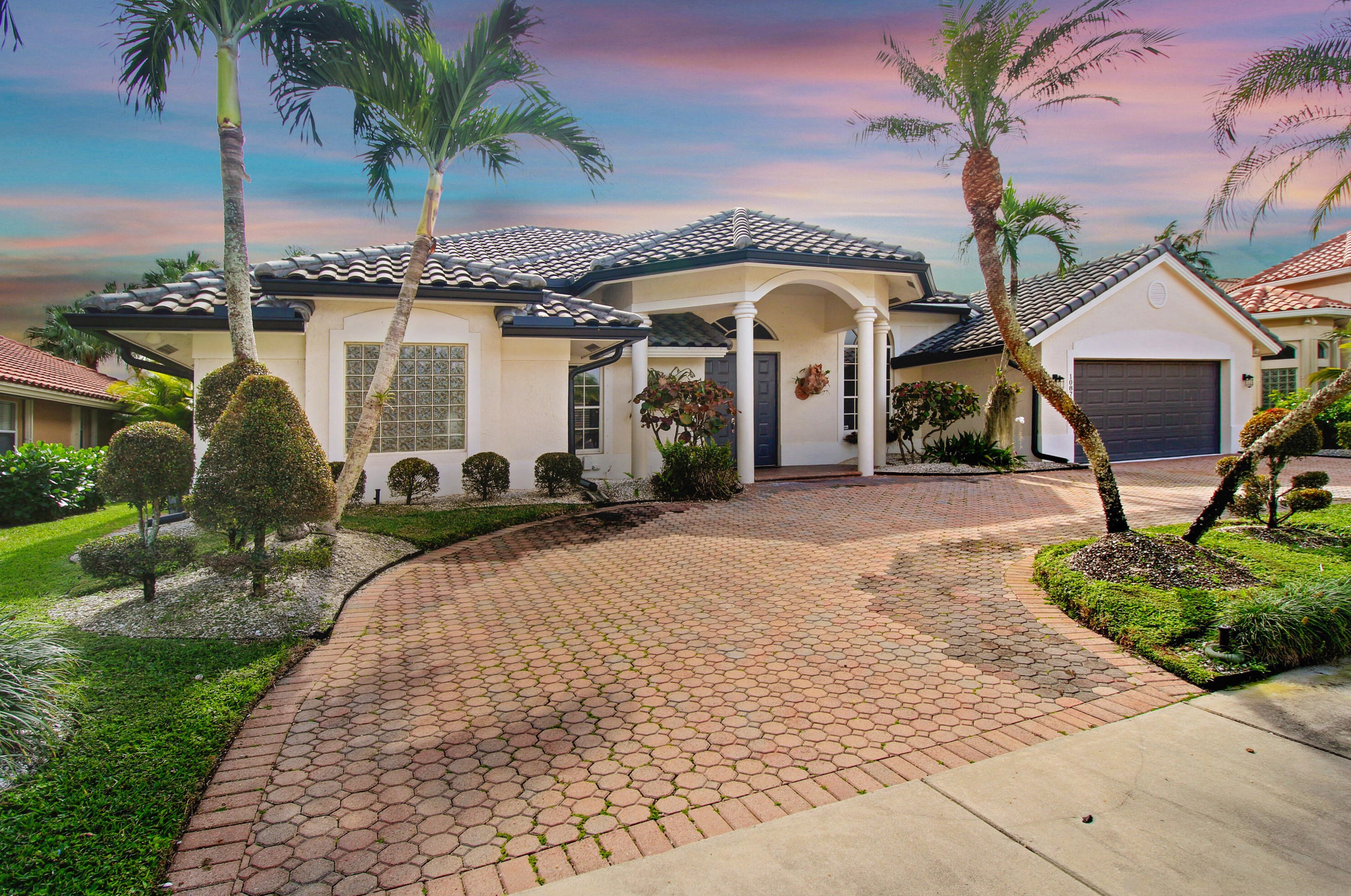 10876 King Bay Dr, Boca Raton, FL 33498