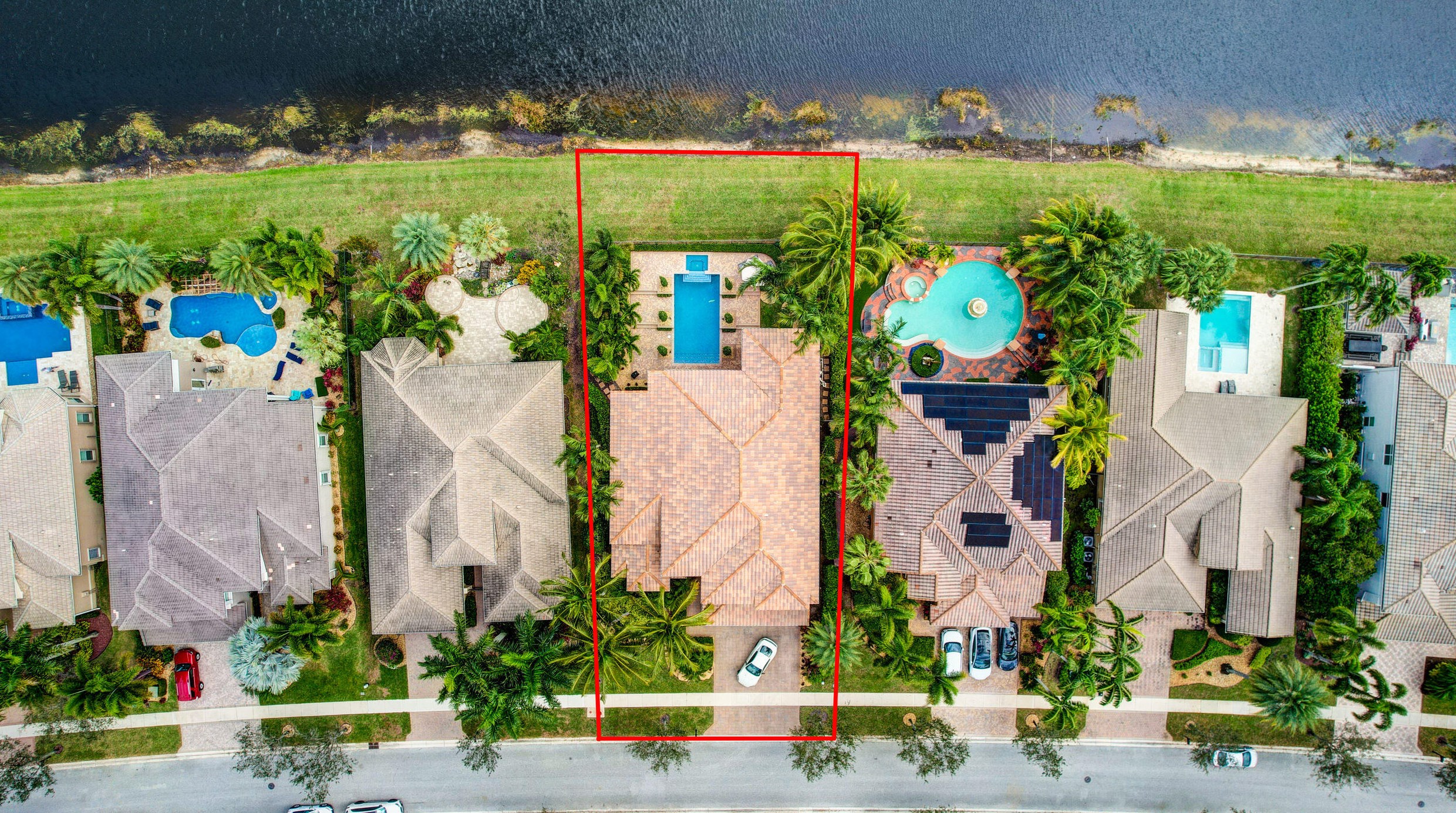 11760 Foxbriar Lake Trl, Boynton Beach FL  33473-7830 exterior