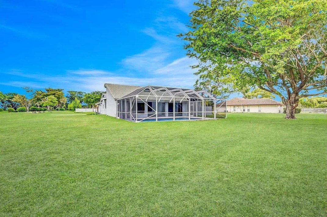 21813 Reflection Ln, Boca Raton, FL 33428