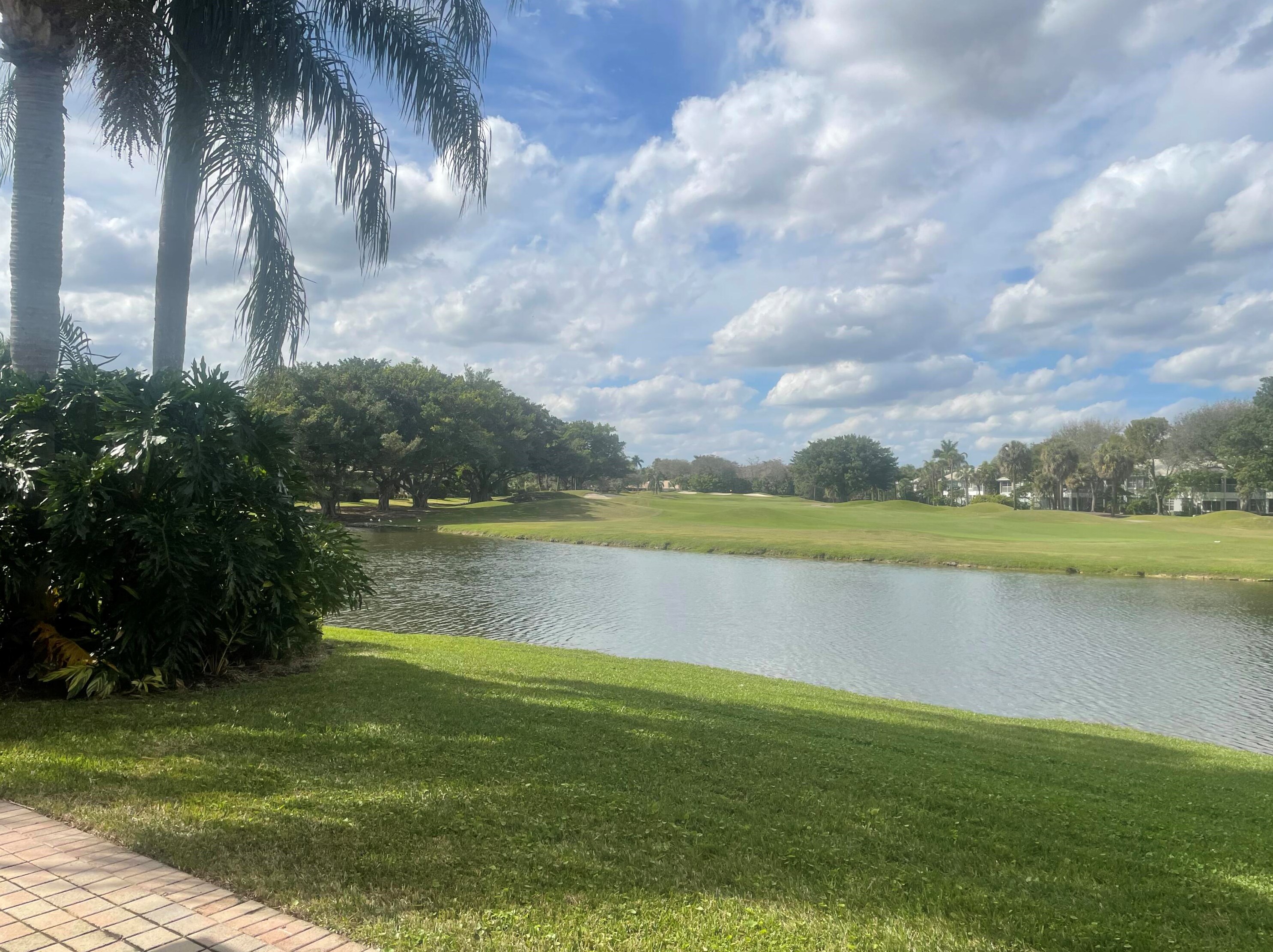 4614 Carlton Golf Dr, Lake Worth FL  33449-8129 exterior