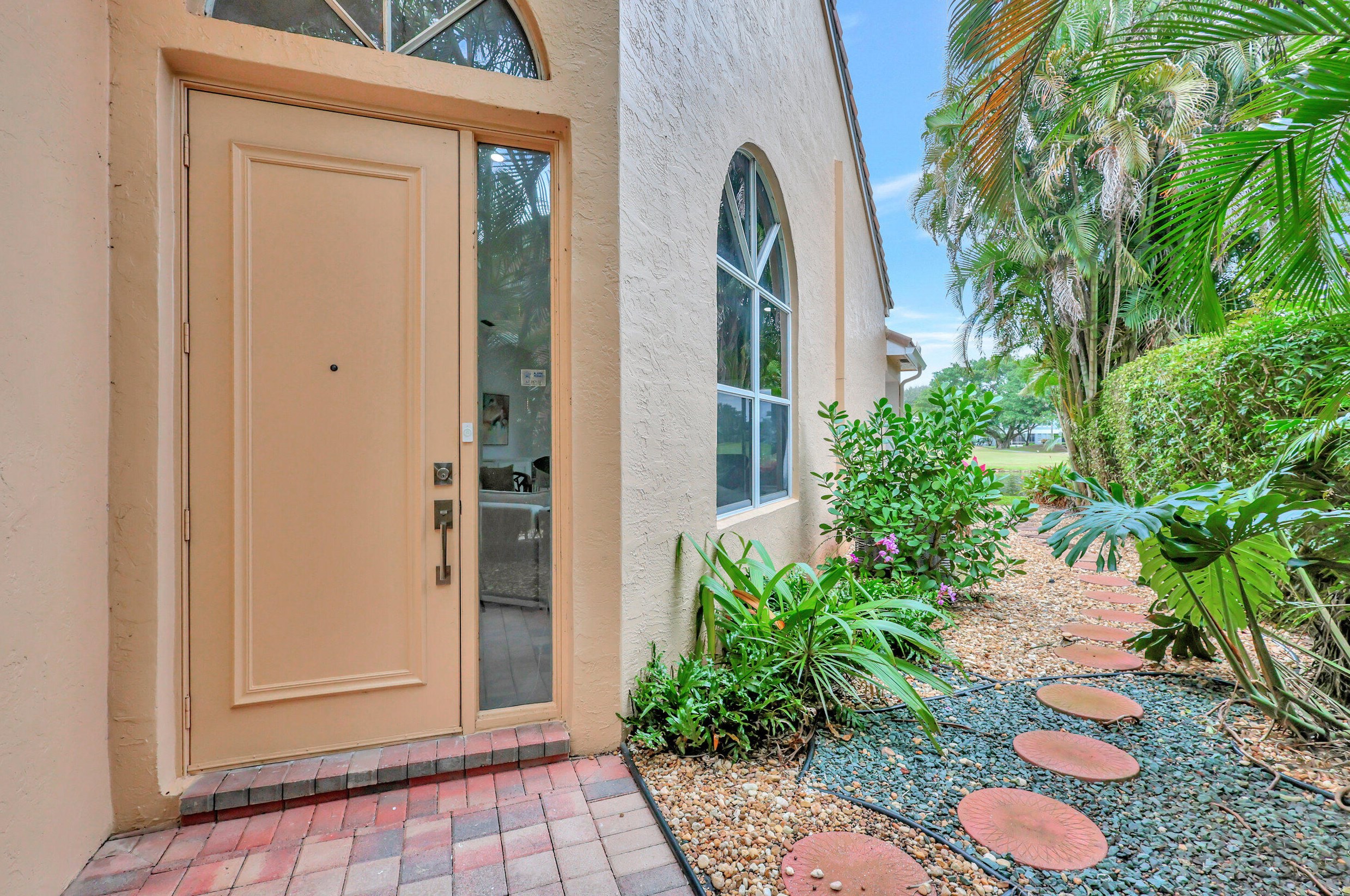 4614 Carlton Golf Dr, Lake Worth FL  33449-8129 exterior