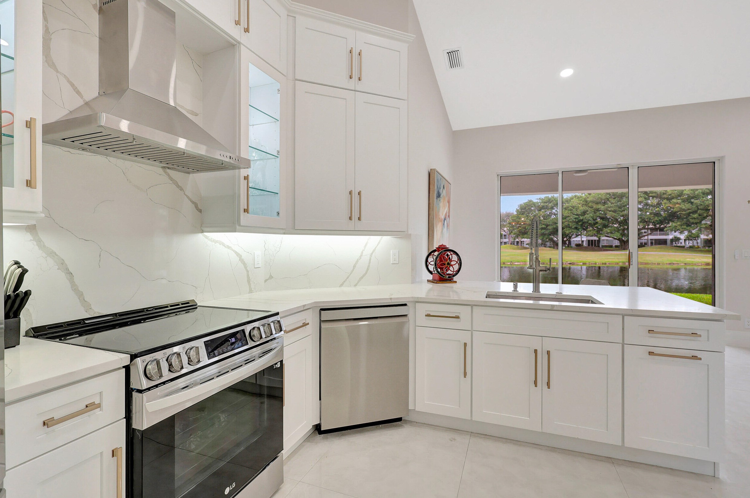 4614 Carlton Golf Dr, Lake Worth FL  33449-8129 exterior