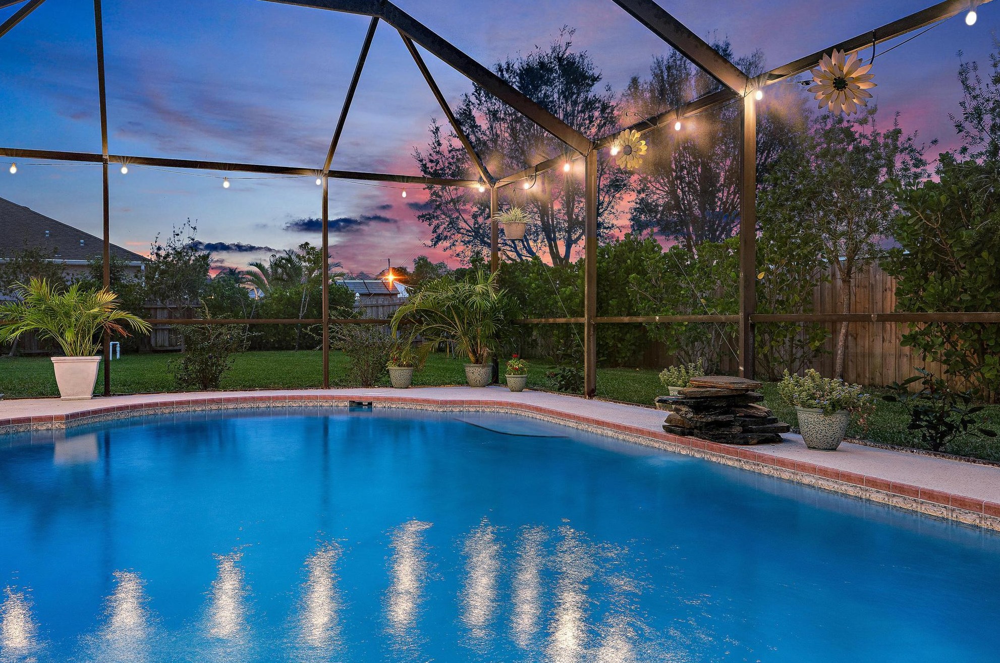 5884 Carovel Ave, Fort Pierce FL  34986-3801 exterior