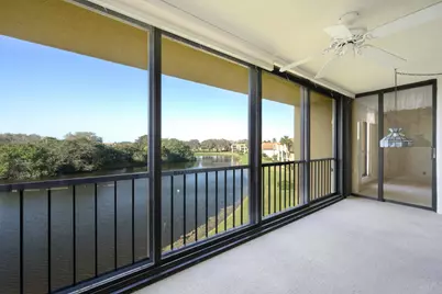 5188 Woodland Lakes Drive, Unit #337, Palm Beach Gardens, FL 33418 - Photo 16