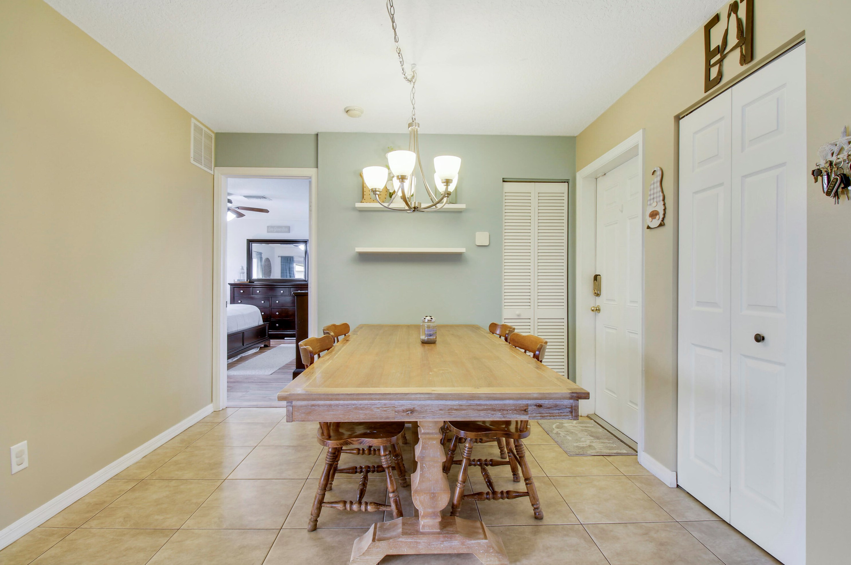 3338 Esperanto St, Fort Pierce FL  34953-5105 exterior