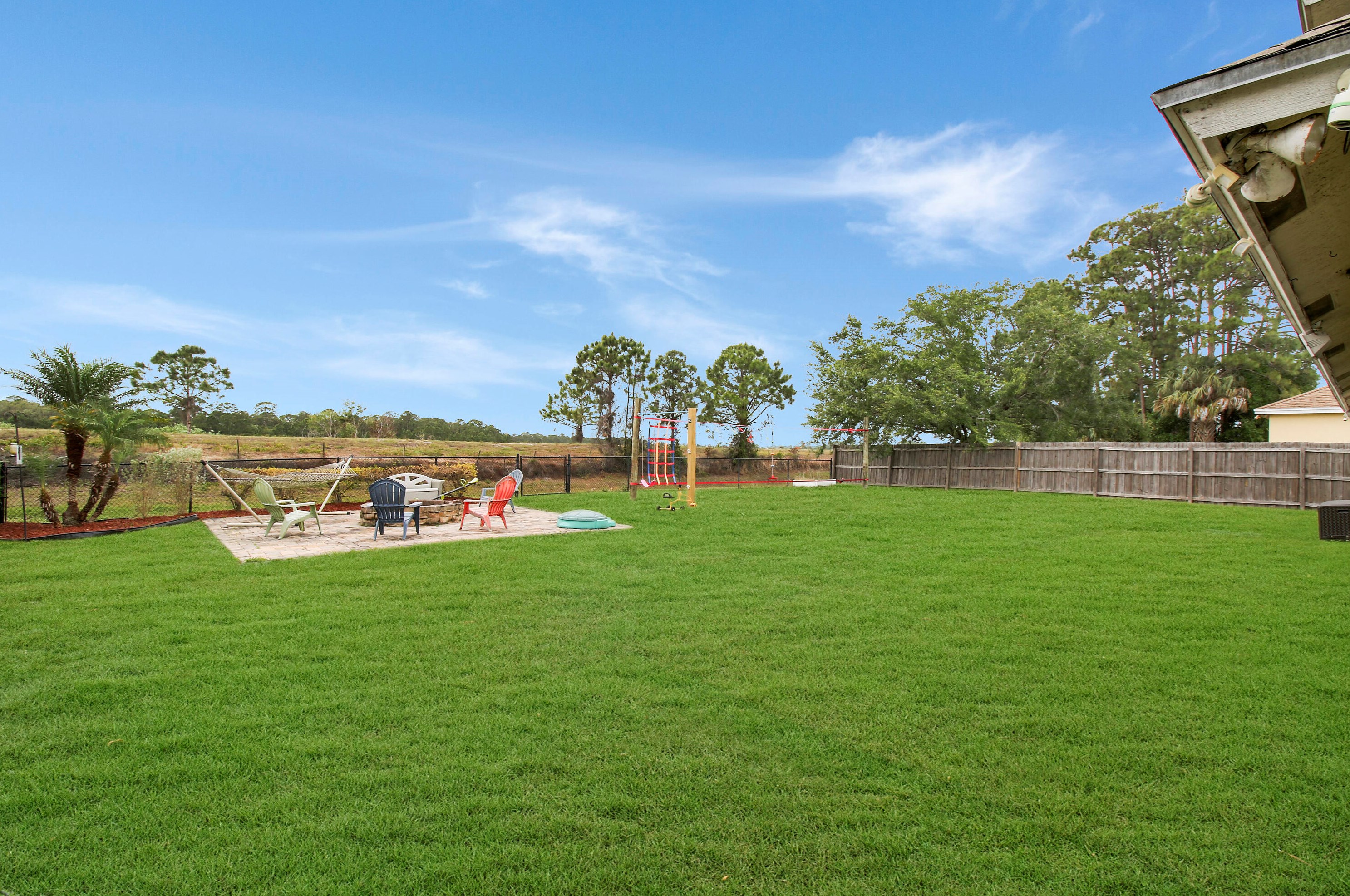 3338 Esperanto St, Fort Pierce FL  34953-5105 exterior