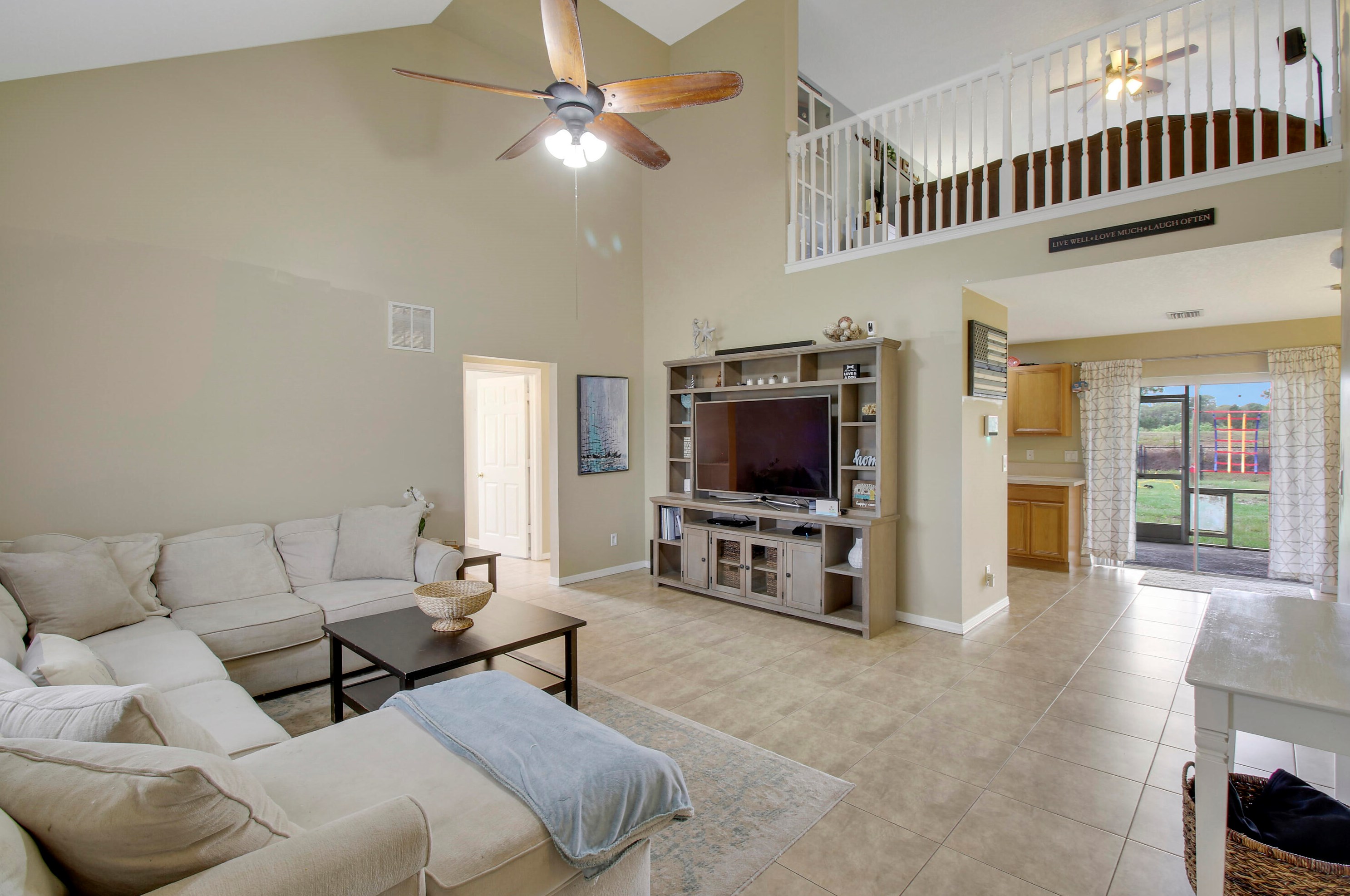 3338 Esperanto St, Fort Pierce FL  34953-5105 exterior