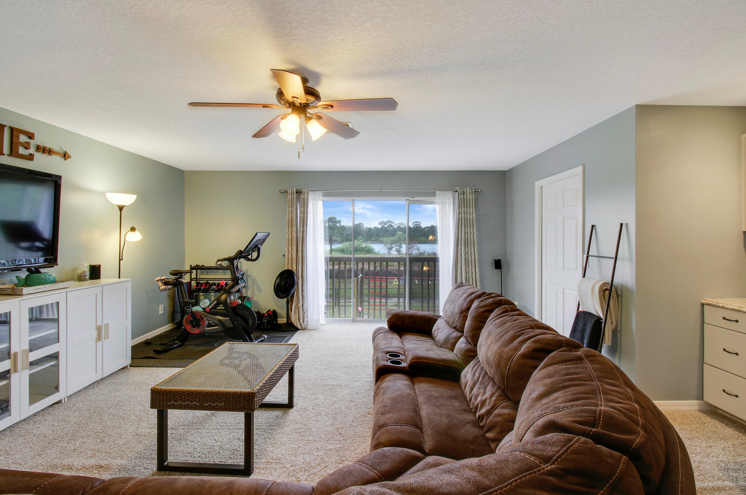 3338 Esperanto St, Fort Pierce FL  34953-5105 exterior