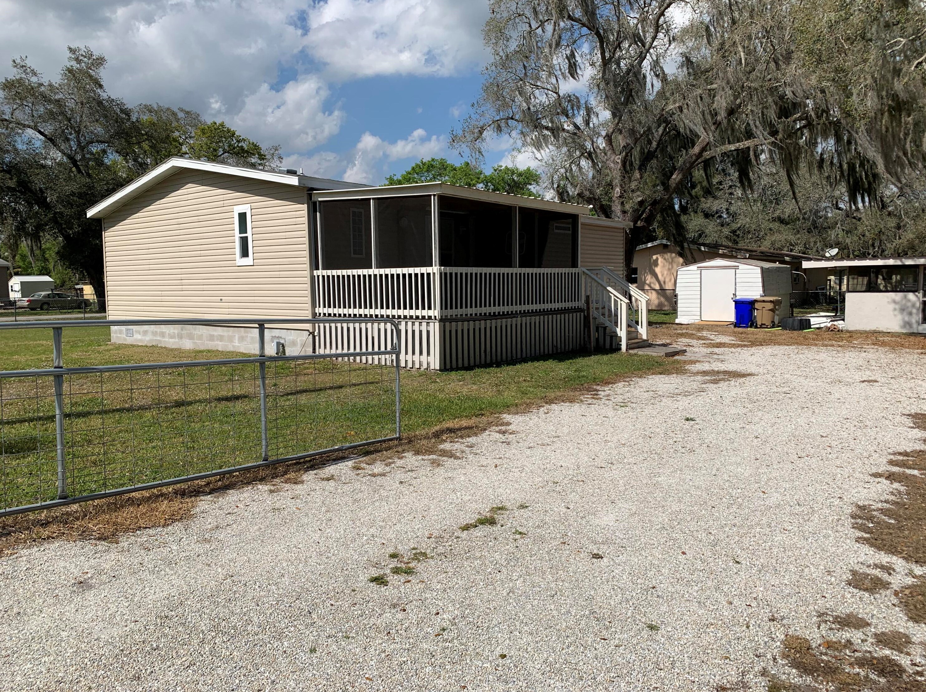 411 12th Ave, Okeechobee, FL 34974-4627