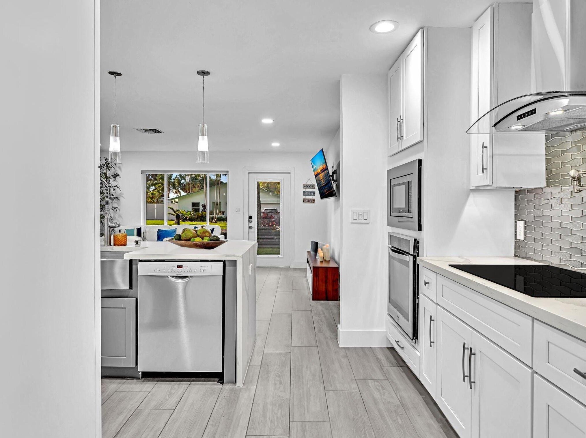 273 46 St, Boca Raton FL 33431-4637 exterior