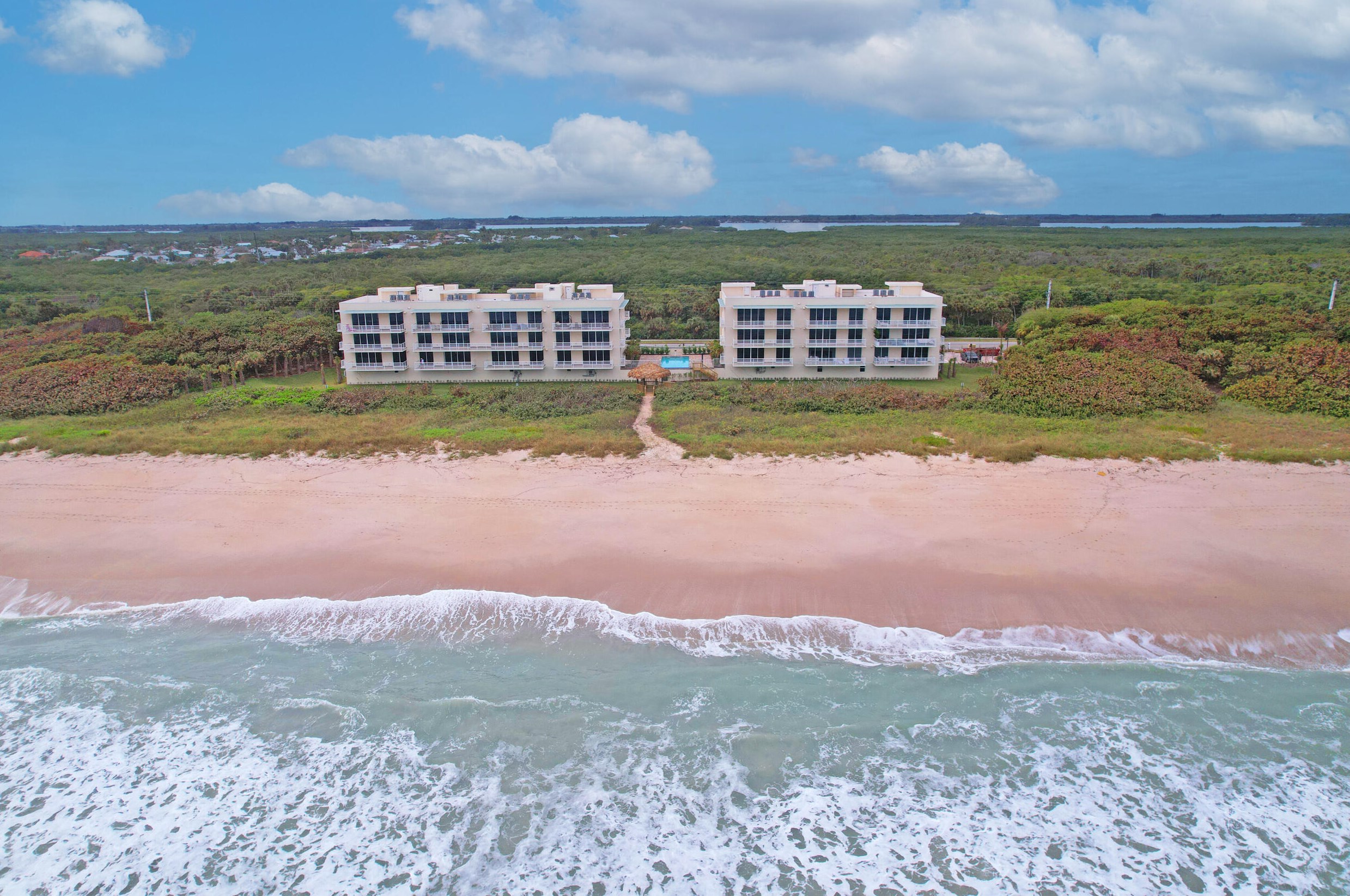 4802 Highway A1a, Fort Pierce FL  34949-8301 exterior