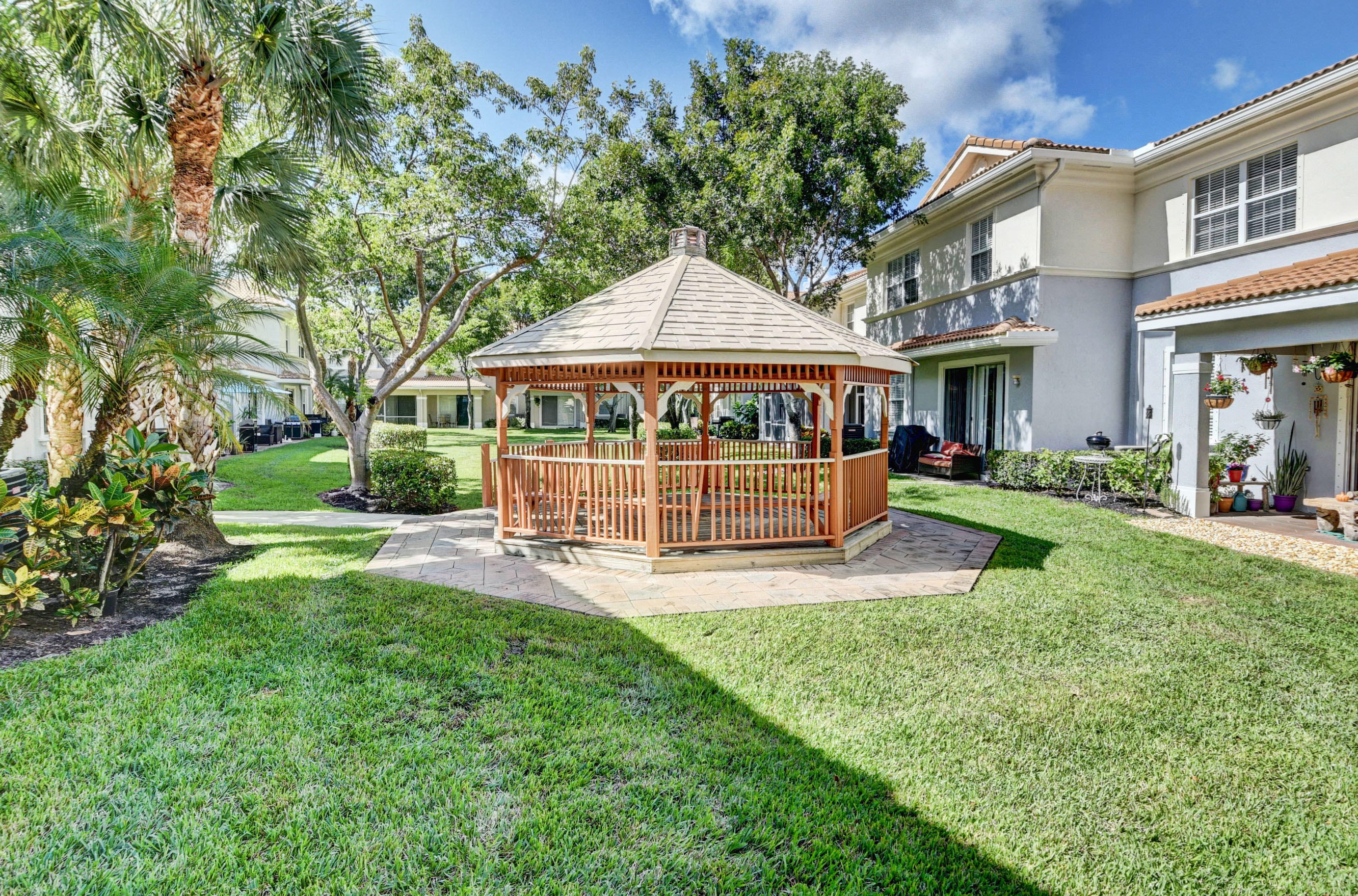 4353 Legacy Ct, Delray Beach, FL 33445