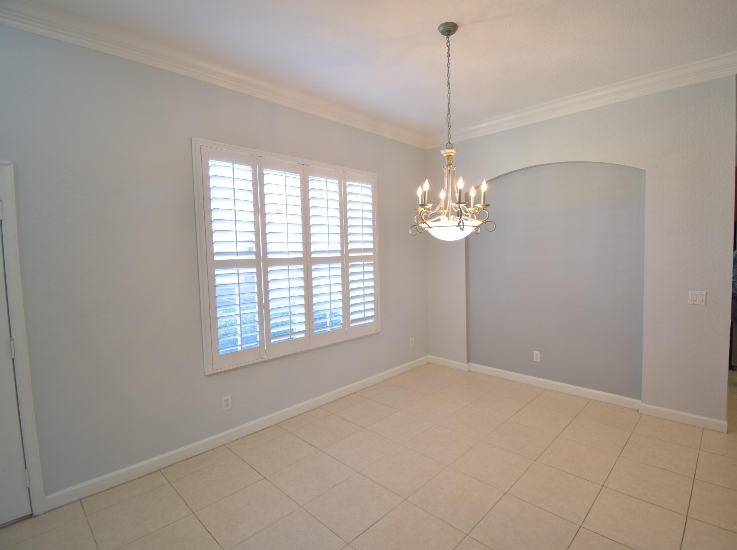 426 Nw Canterbury Ct, Fort Pierce, FL 34983