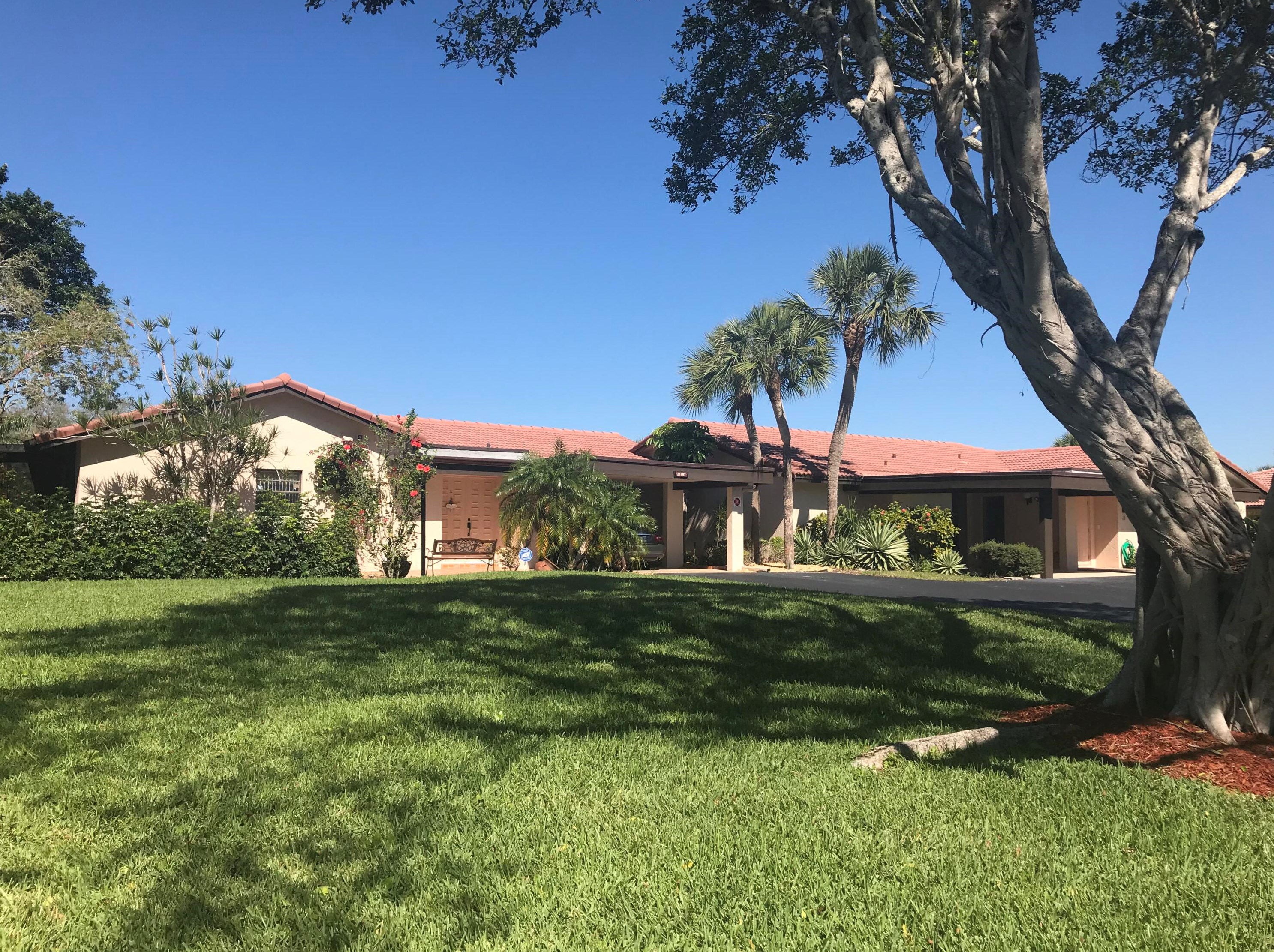 21707 Juego Cir, Boca Raton, FL 33433-2004