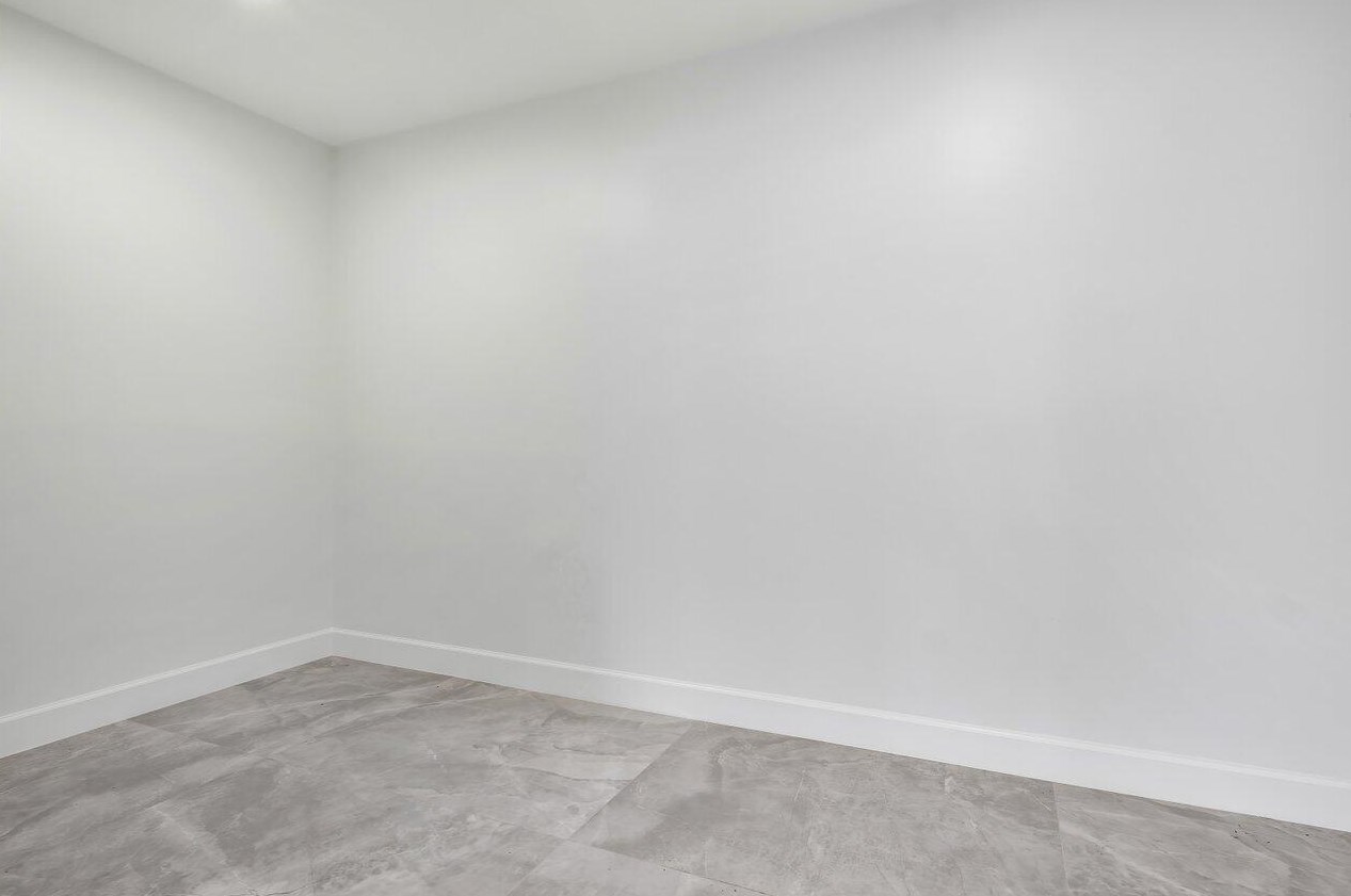 6975 Calumet Cir, Lake Worth FL 33467-7005 exterior