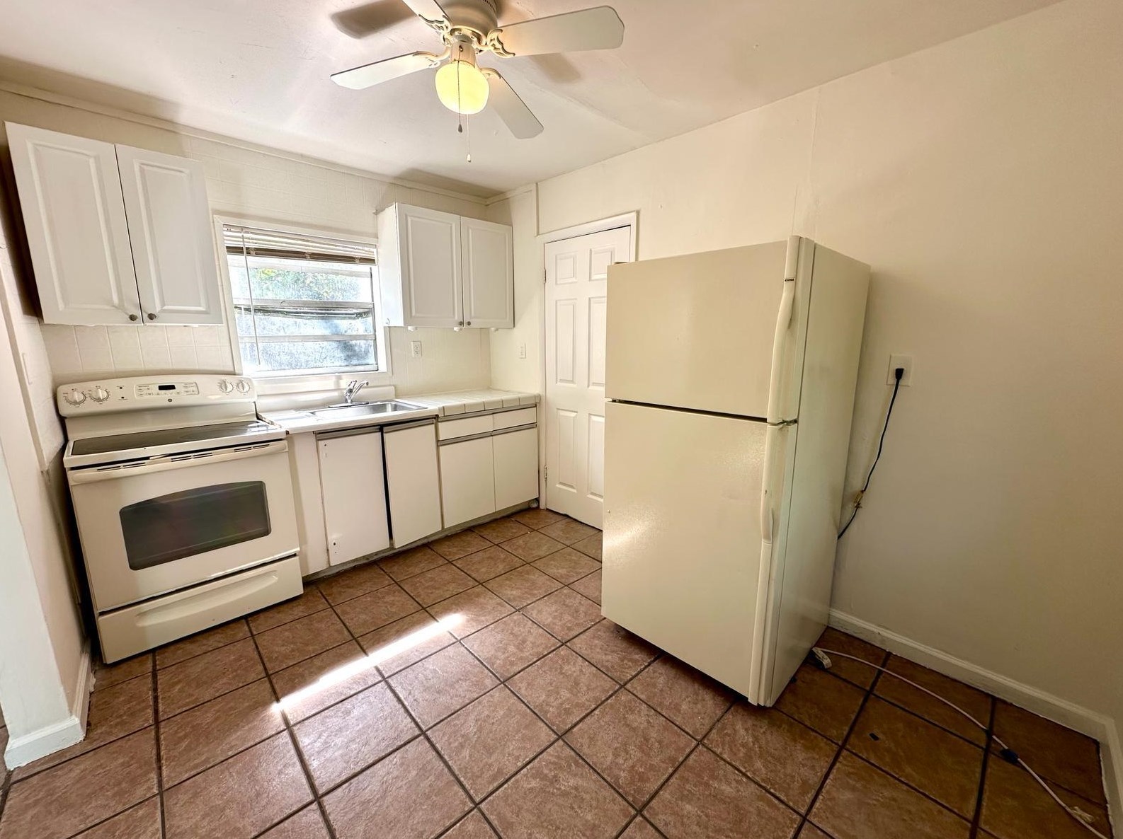 710 Palm St Apt 5, West Palm Beach, FL 33401