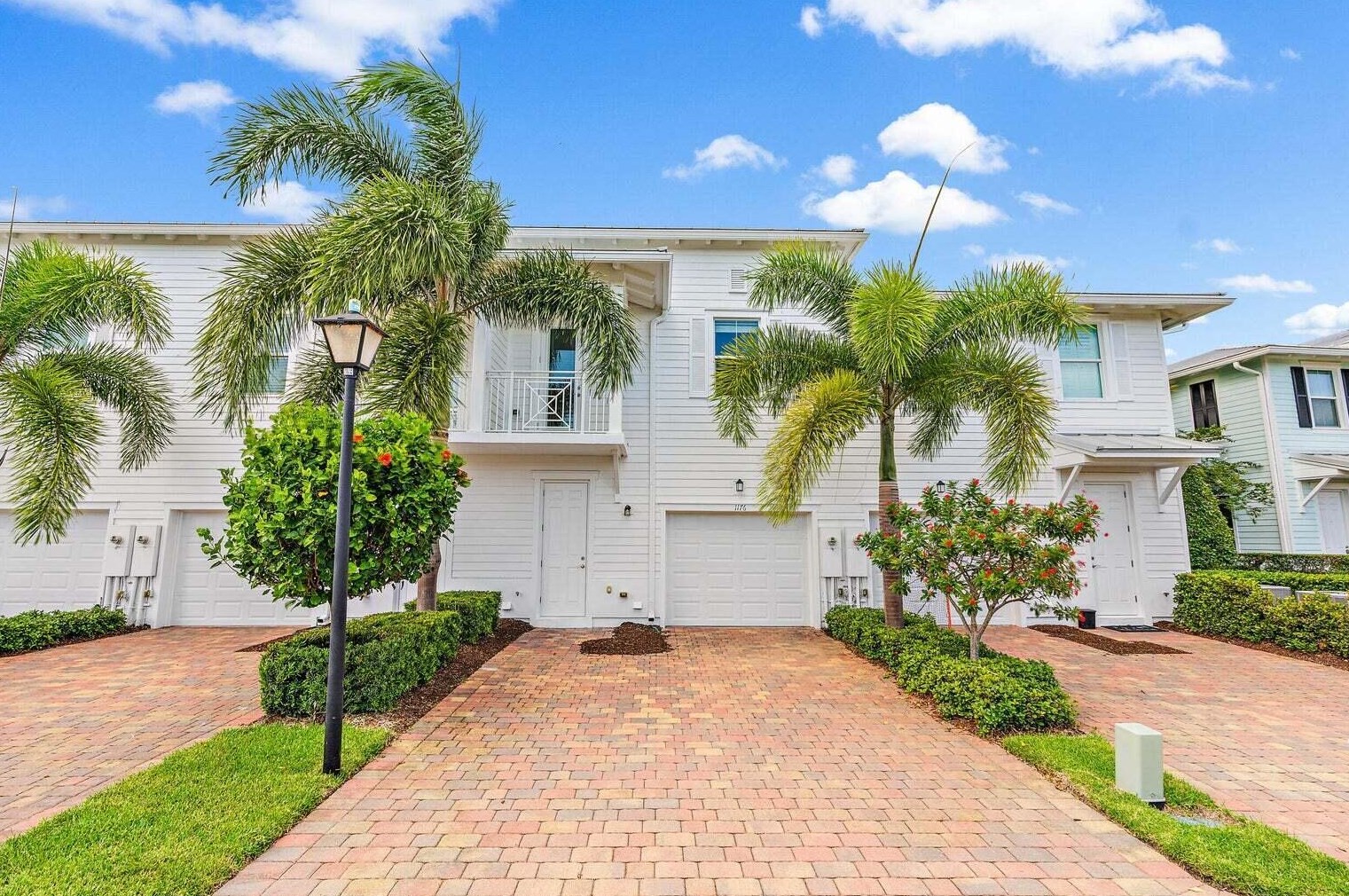 1176 Community Dr, Jupiter FL  33458-8396 exterior
