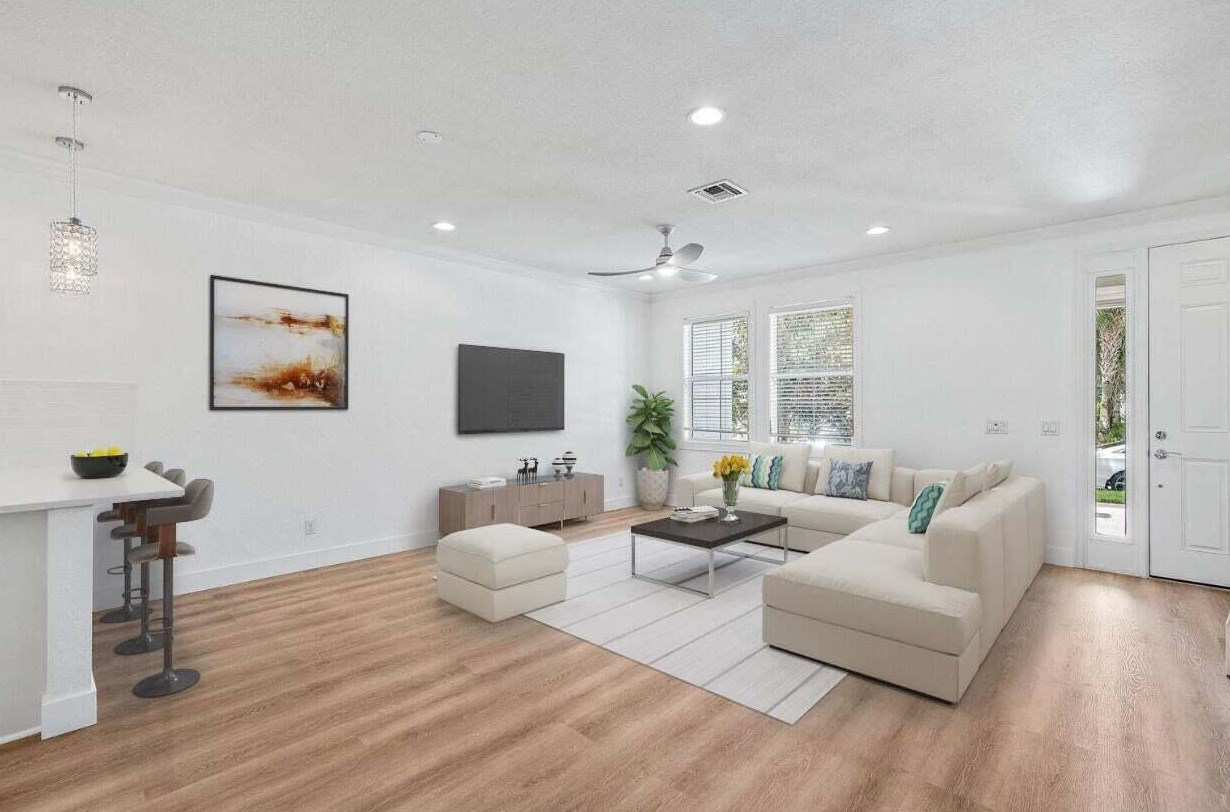 1176 Community Dr, Jupiter FL  33458-8396 exterior
