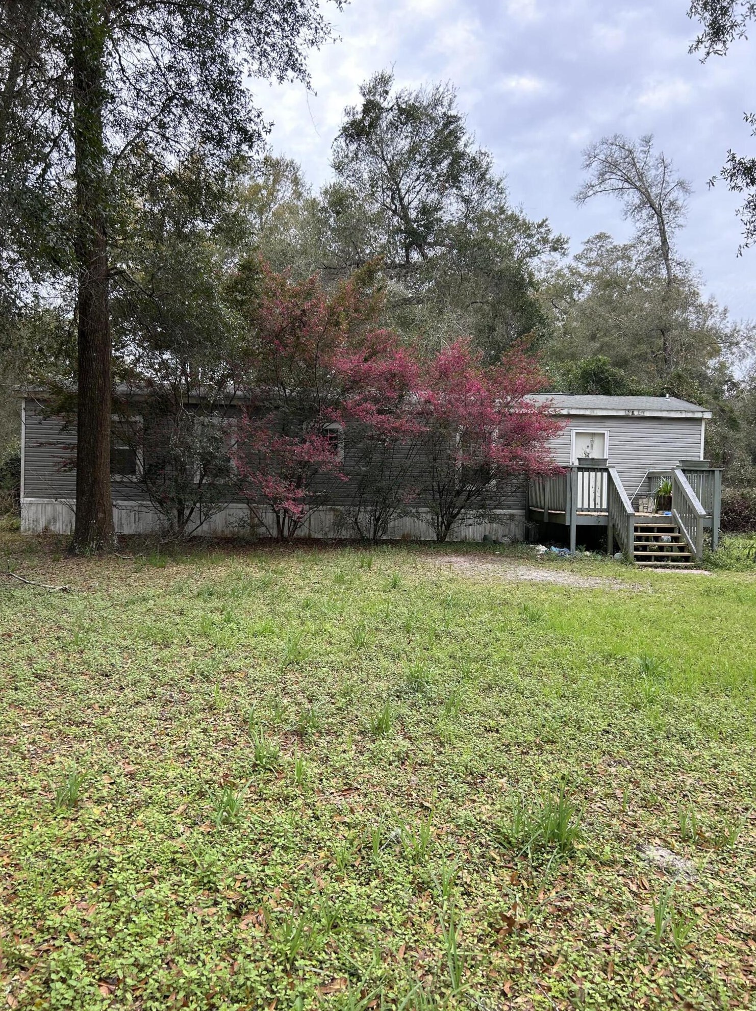27433 41st Rd, O Brien, FL 32071
