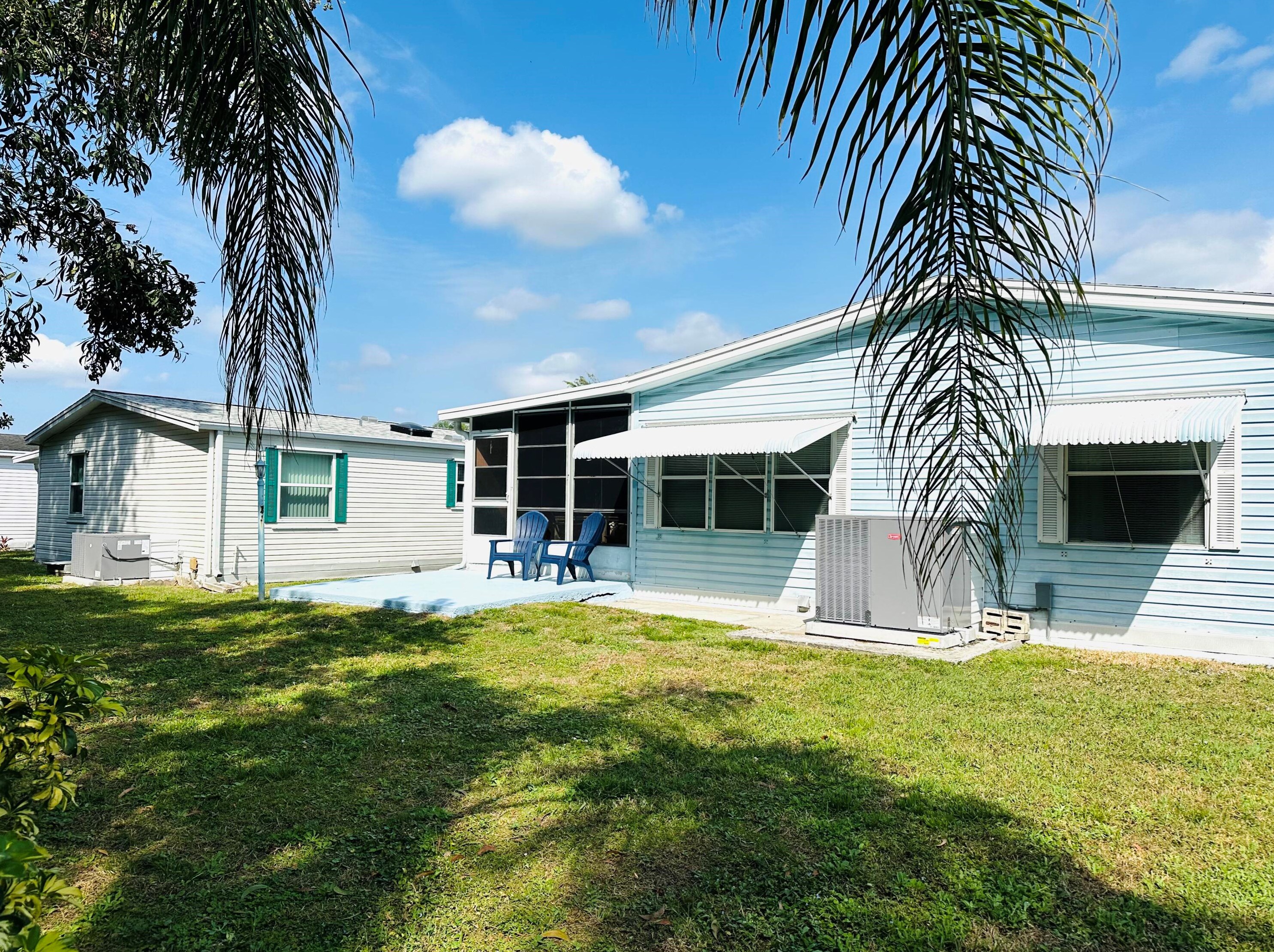 3295 Columbrina Cir, Fort Pierce, FL 34952-3335